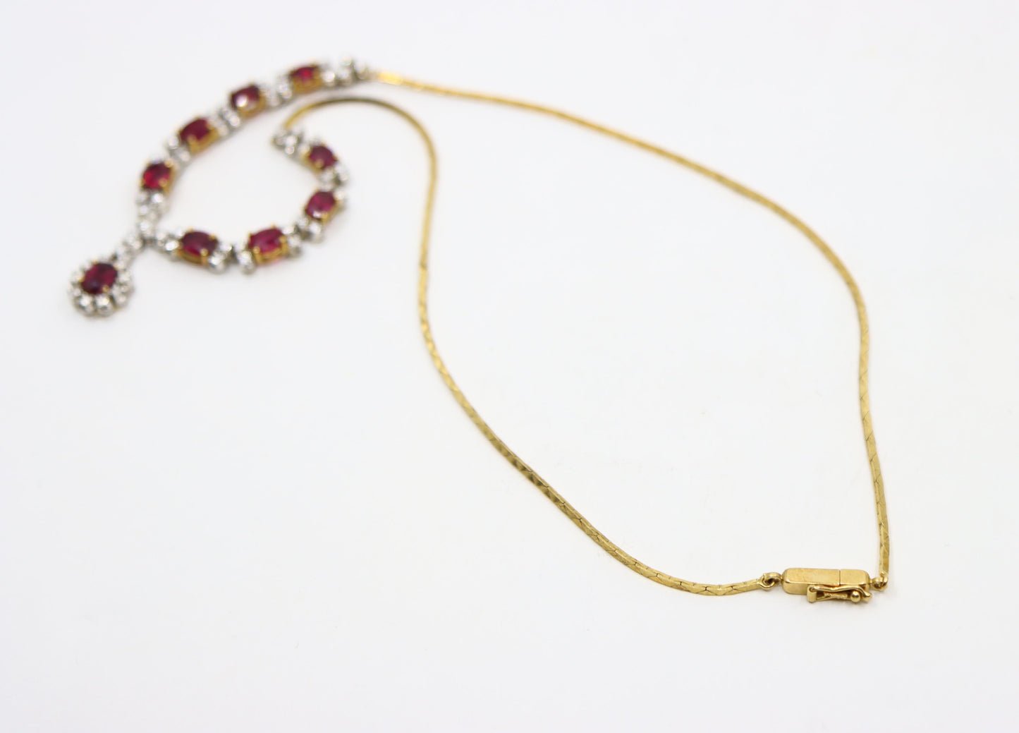 Vintage 18K Gold Ruby Diamonds Necklace