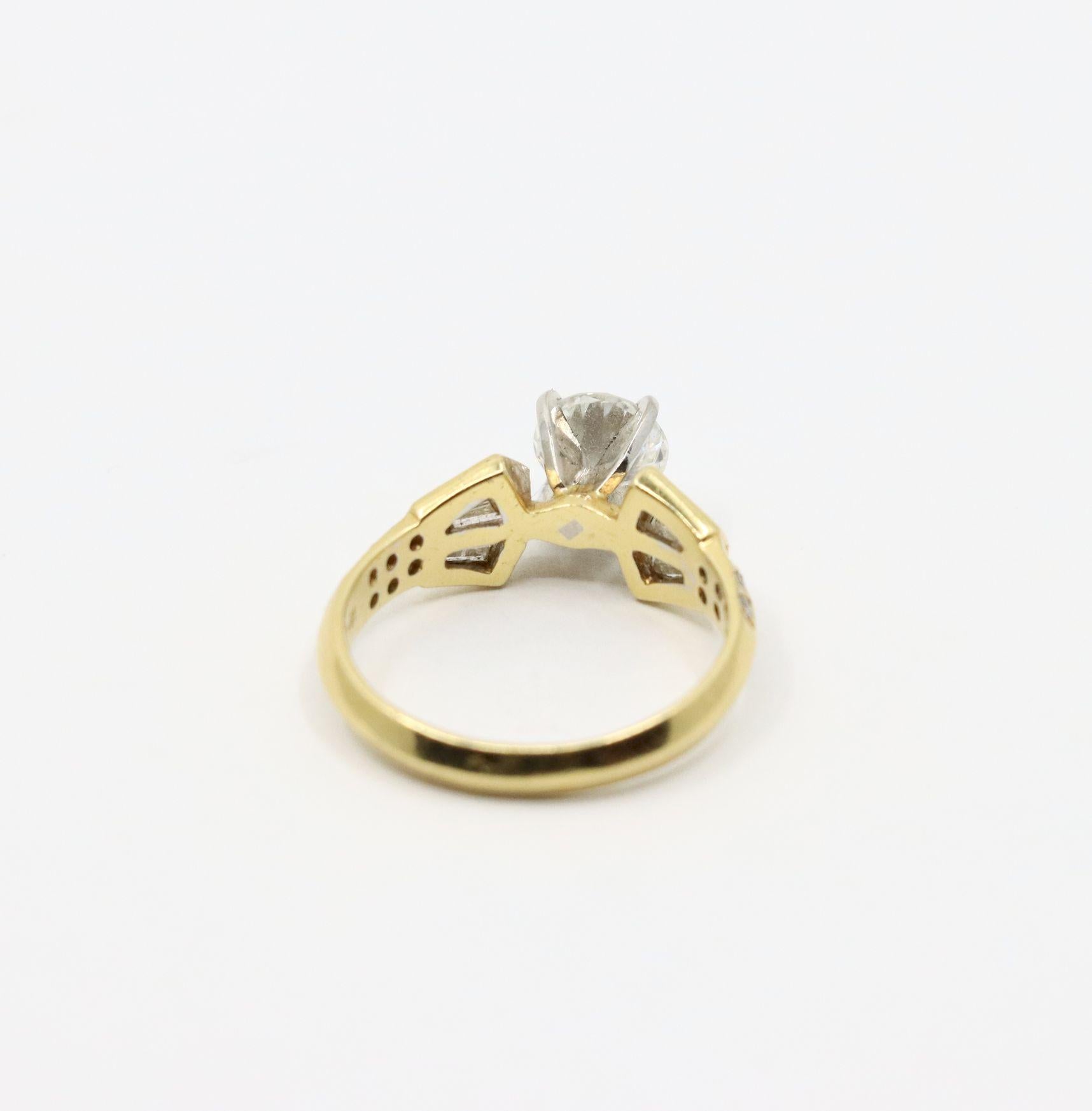 Vintage 18K Gold Diamond Ring