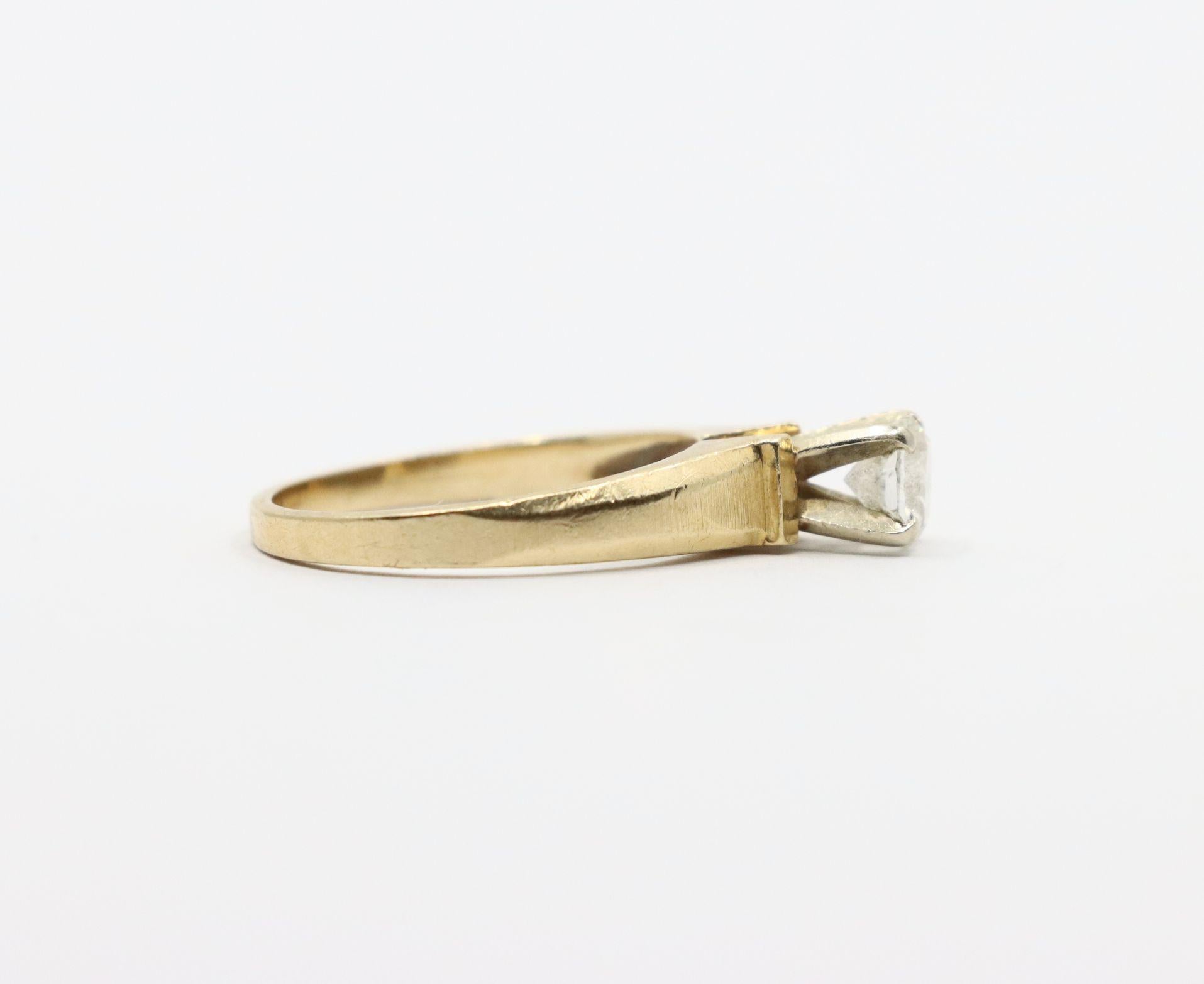 Vintage 14K Gold Diamond Ring