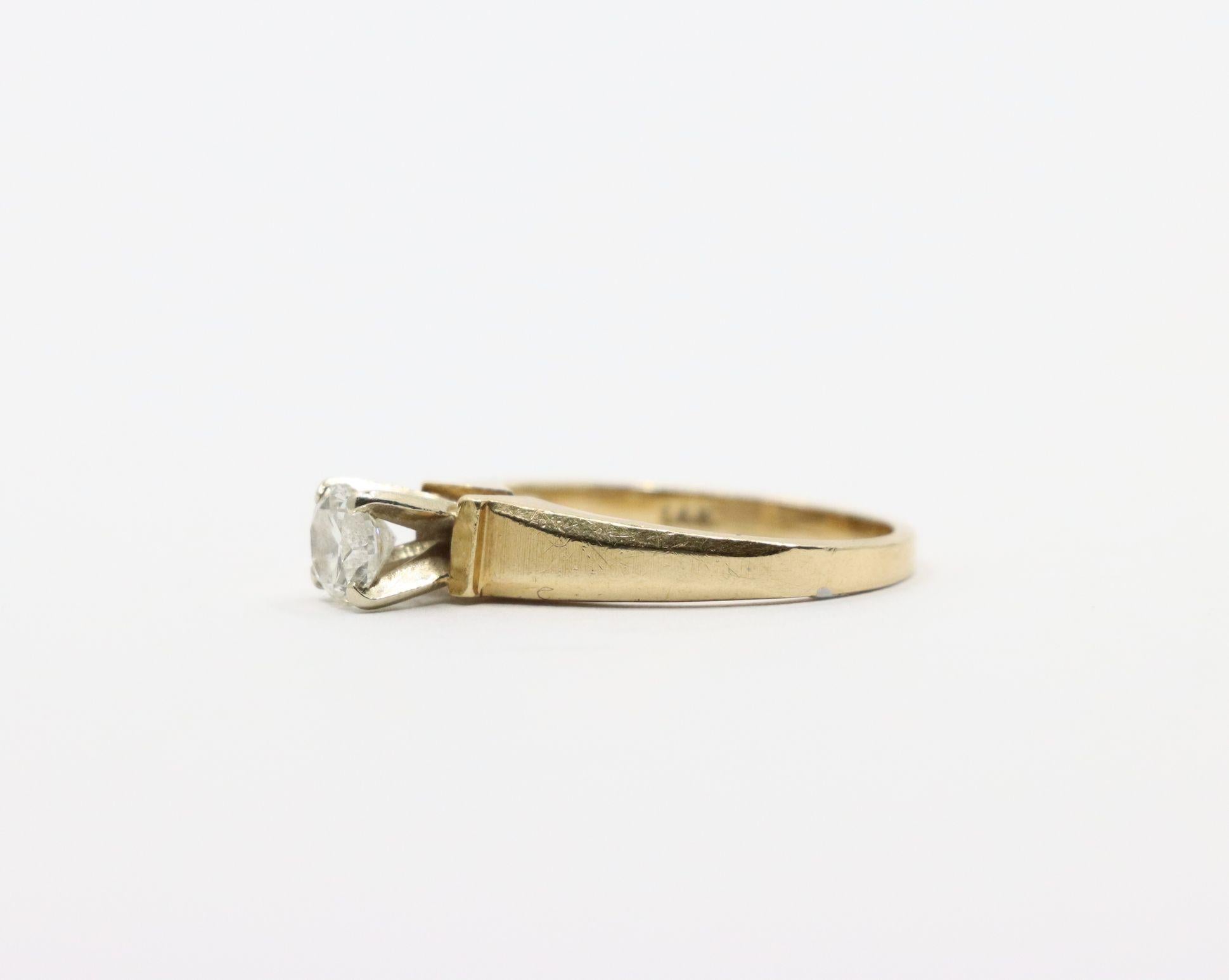 Vintage 14K Gold Diamond Ring