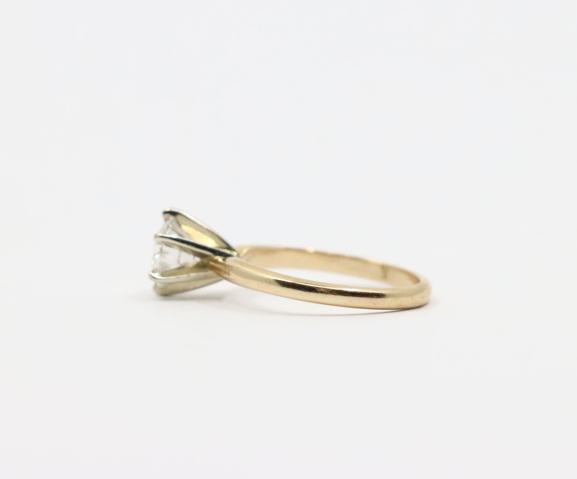 Vintage 14K Gold Diamond Ring