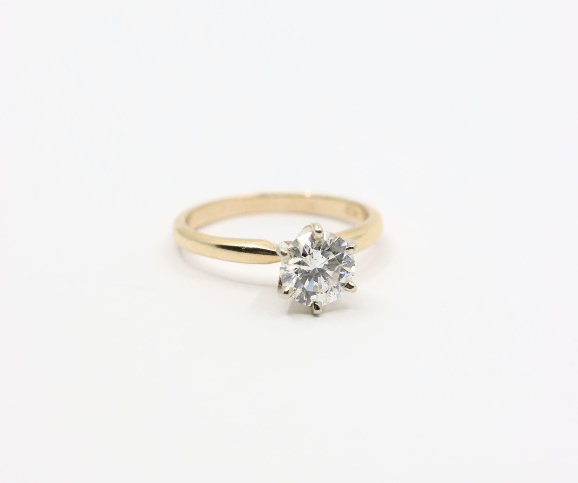 Vintage 14K Gold Diamond Ring