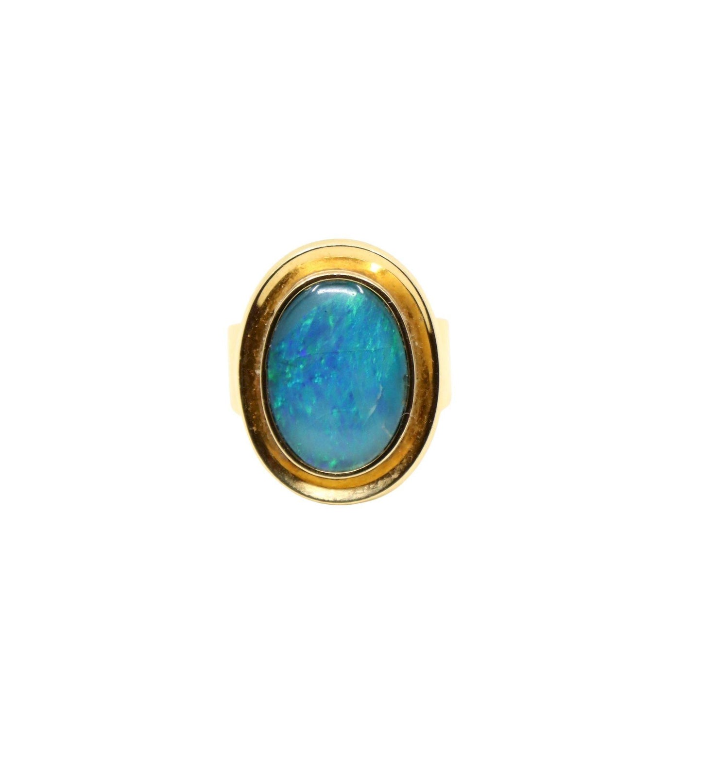 Vintage 18K Gold Opal Cabochon Ring