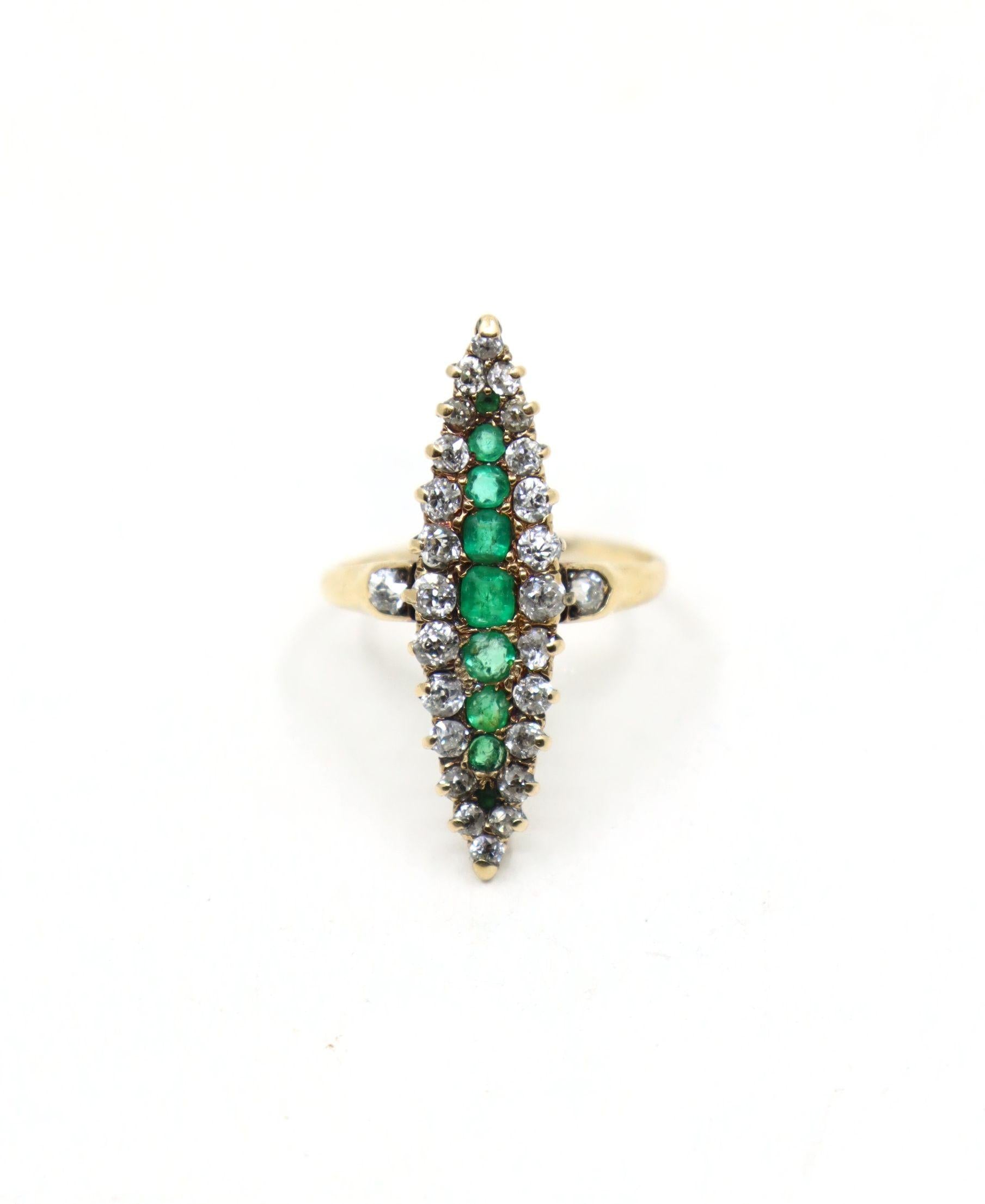 Antique 14K Gold Emerald Diamond Ring