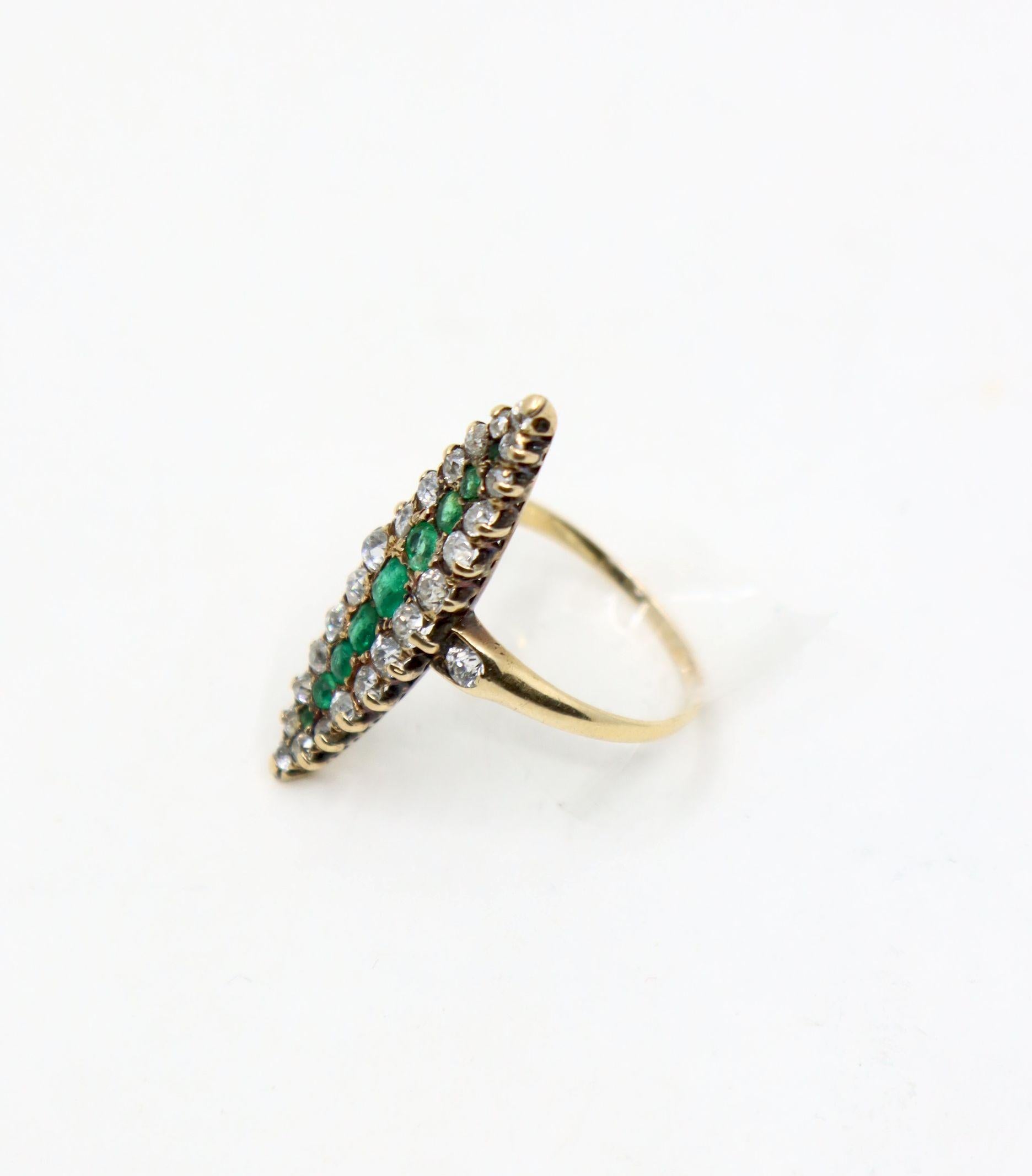 Antique 14K Gold Emerald Diamond Ring