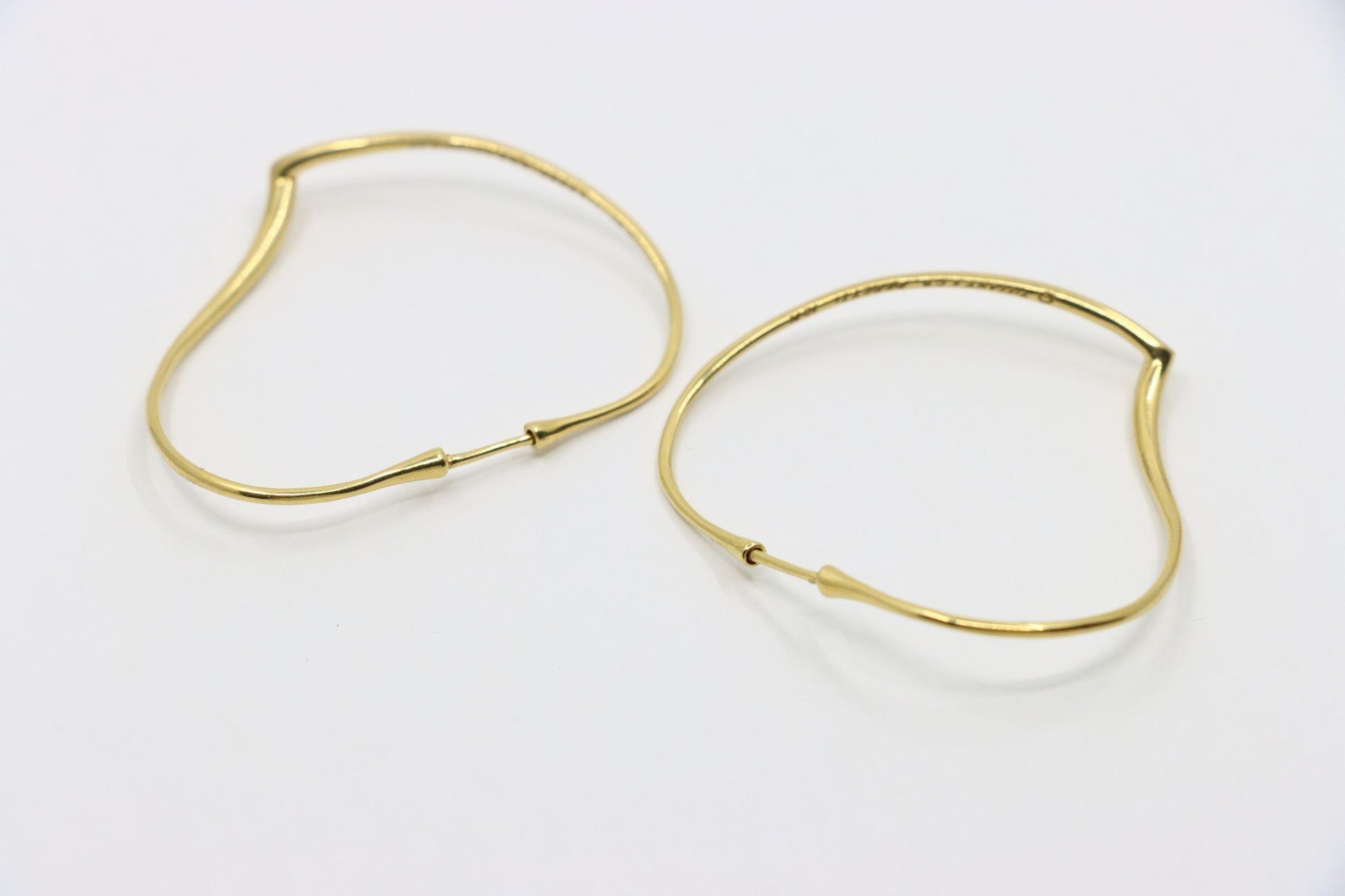 Tiffany & Co. Elsa Peretti 18K Gold Heart Shape Hoop Earrings