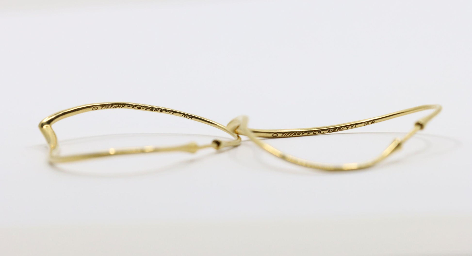 Tiffany & Co. Elsa Peretti 18K Gold Heart Shape Hoop Earrings