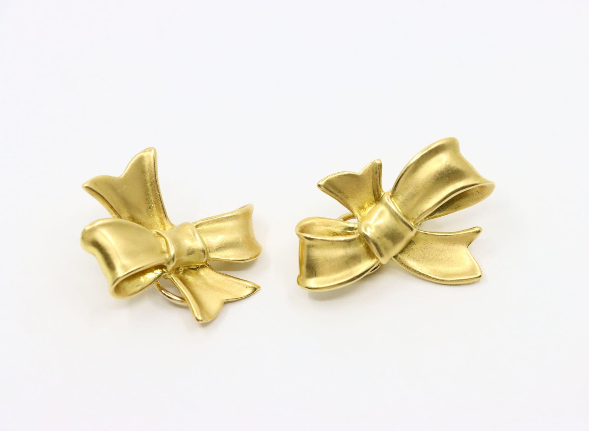 Angela Cummings 1984's 18K Gold Bow Tie Earrings