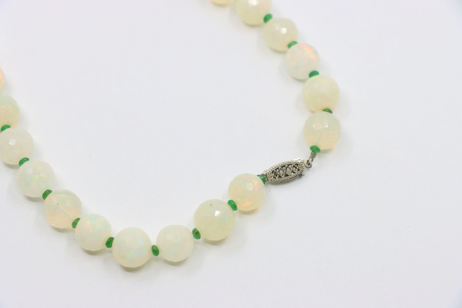 Vintage 10K White Gold Opal Bead Necklace