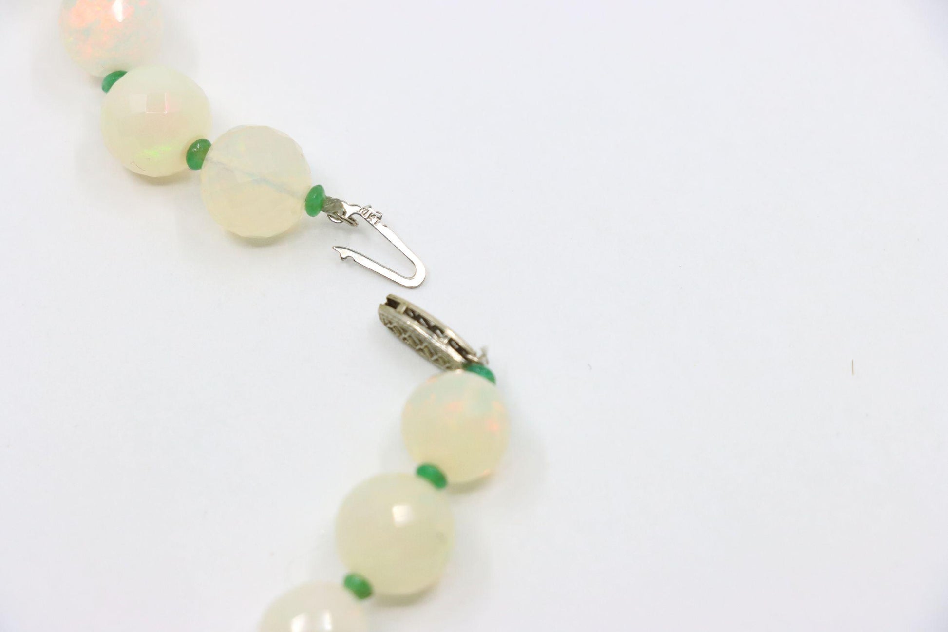 Vintage 10K White Gold Opal Bead Necklace