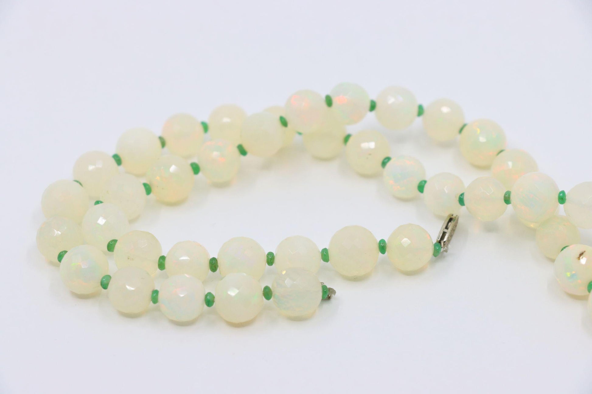 Vintage 10K White Gold Opal Bead Necklace