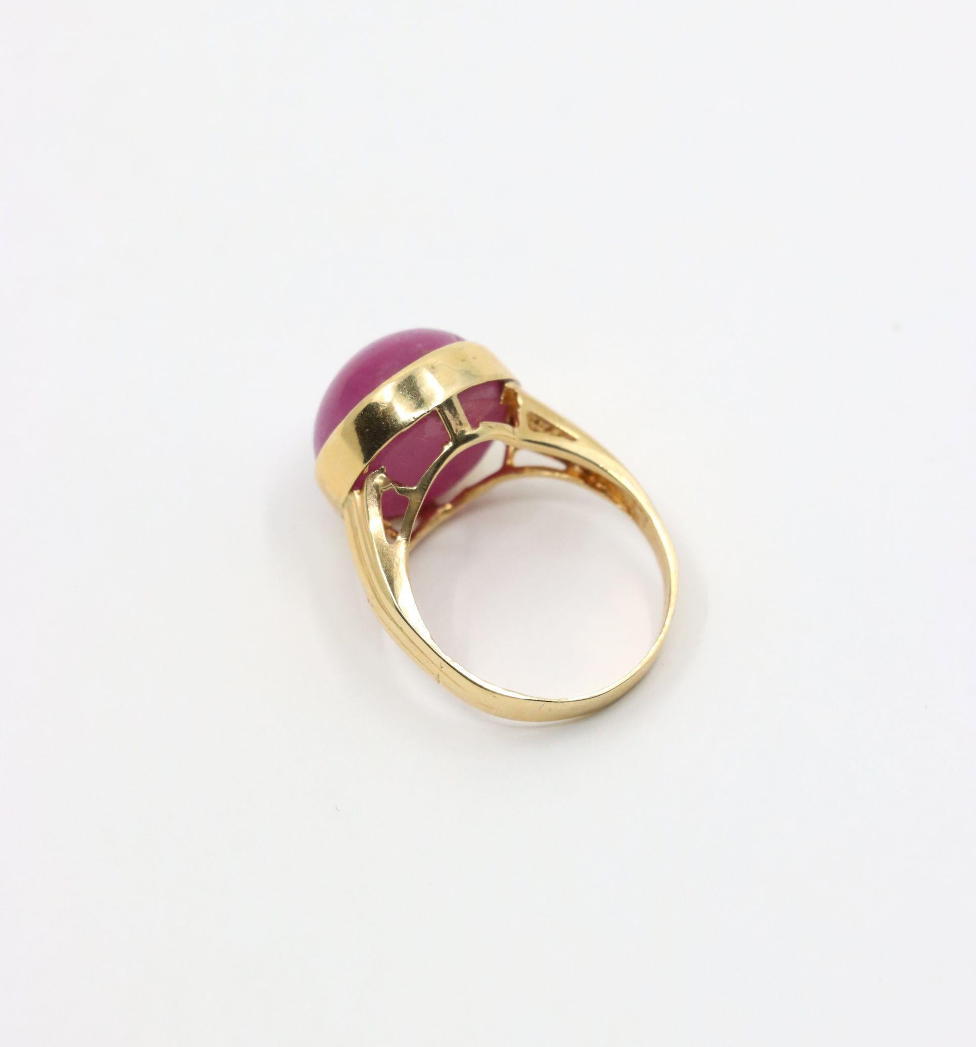 Vintage 14K Gold Ruby Ring