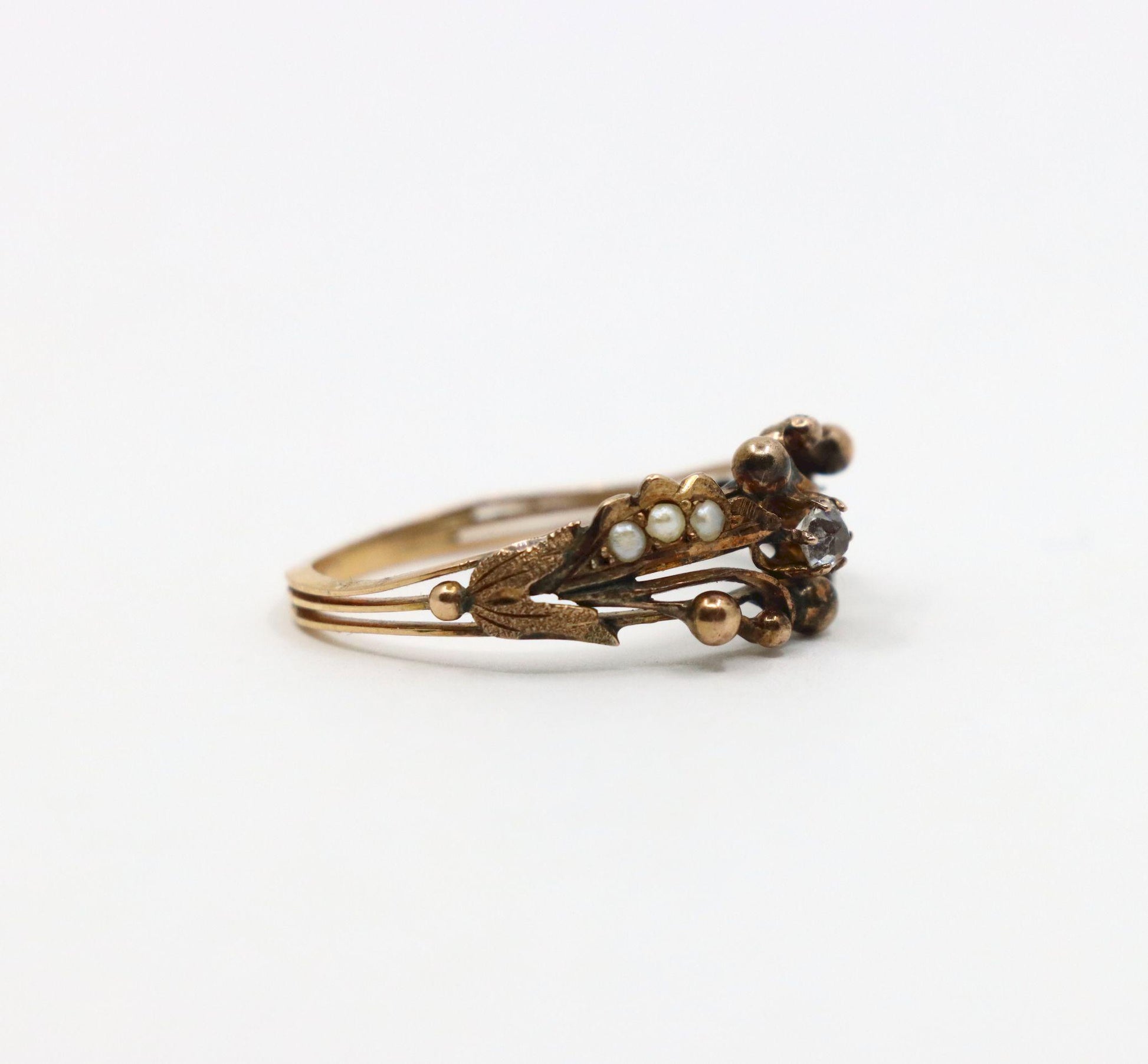 Vintage 14K Gold Diamond Pearl Ring