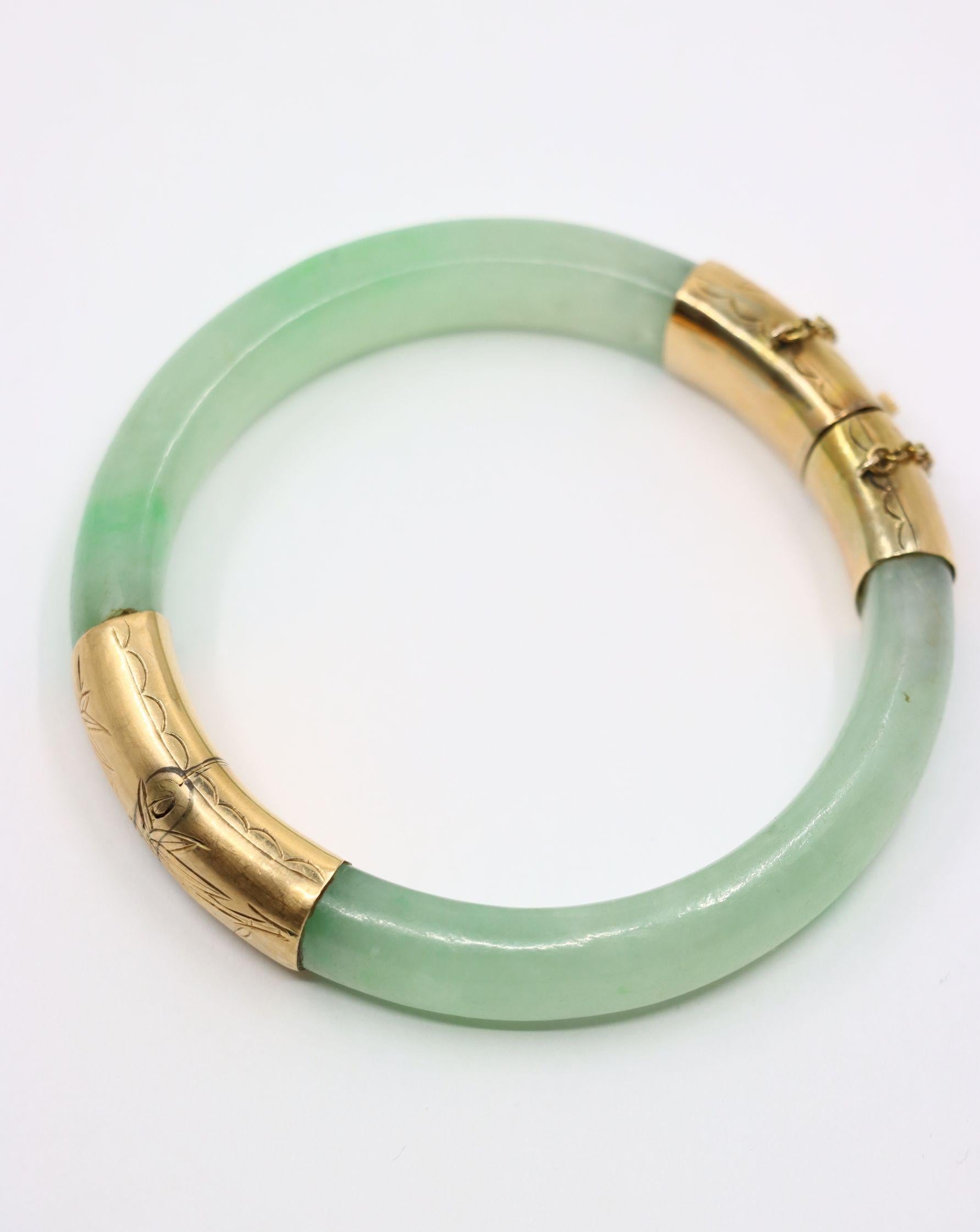 Vintage 14K Gold Jade Bracelet