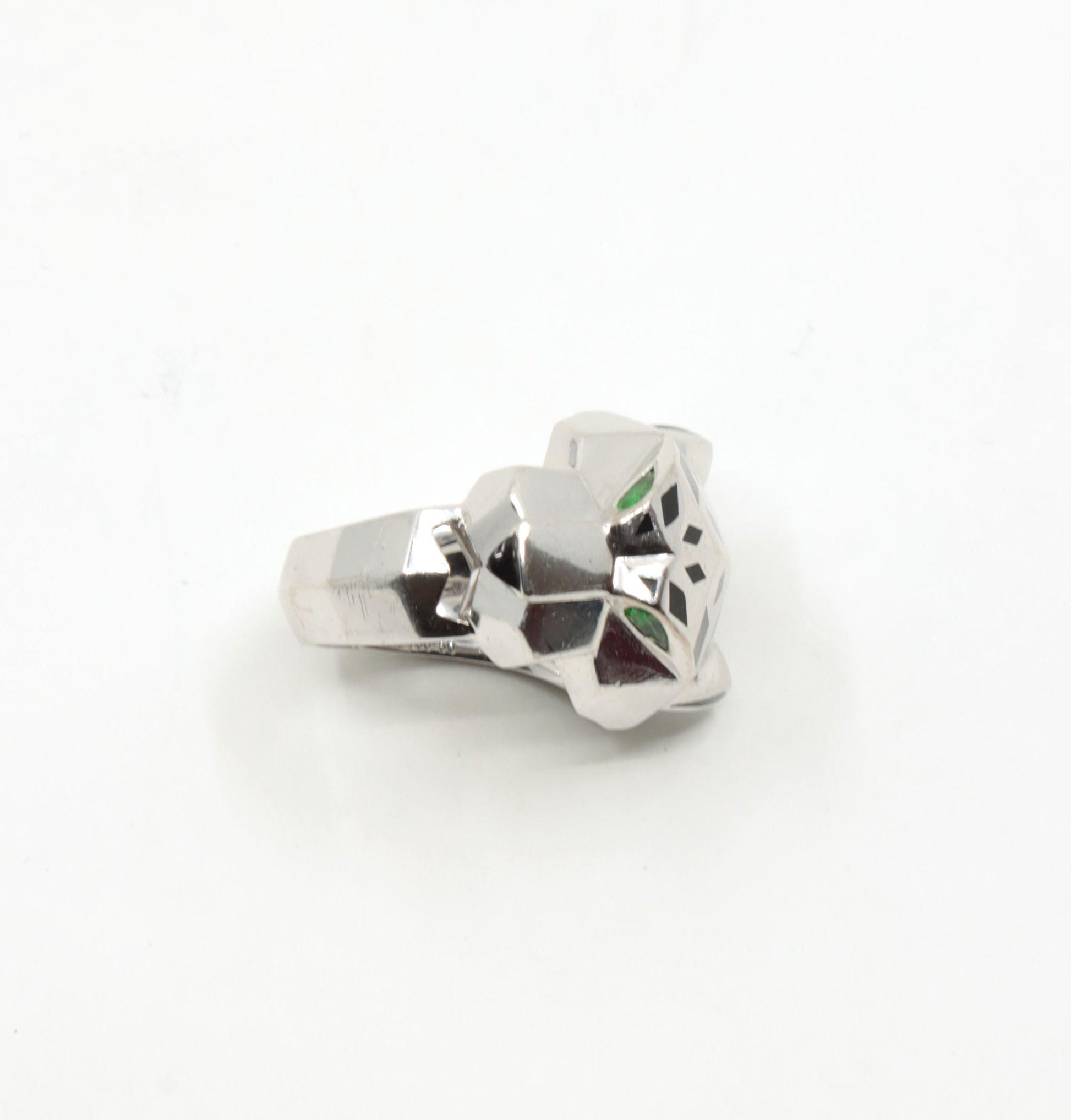 18K White Gold Panthère de Cartier Ring