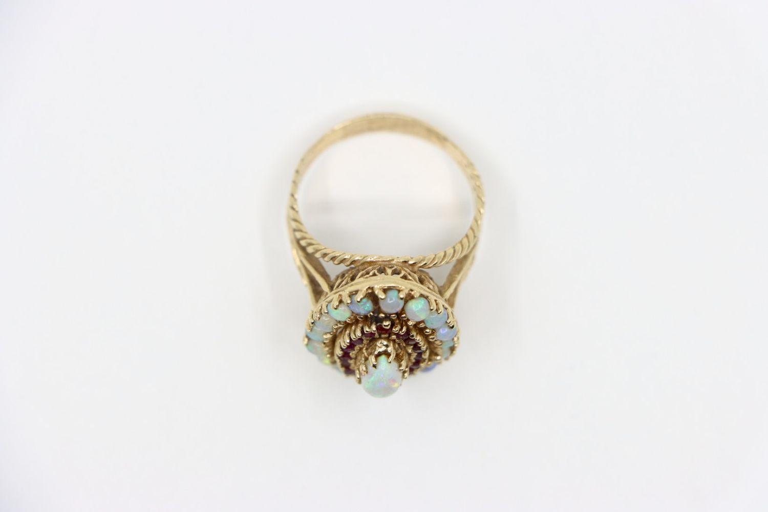 Vintage 18K Gold Opal Ruby Ring