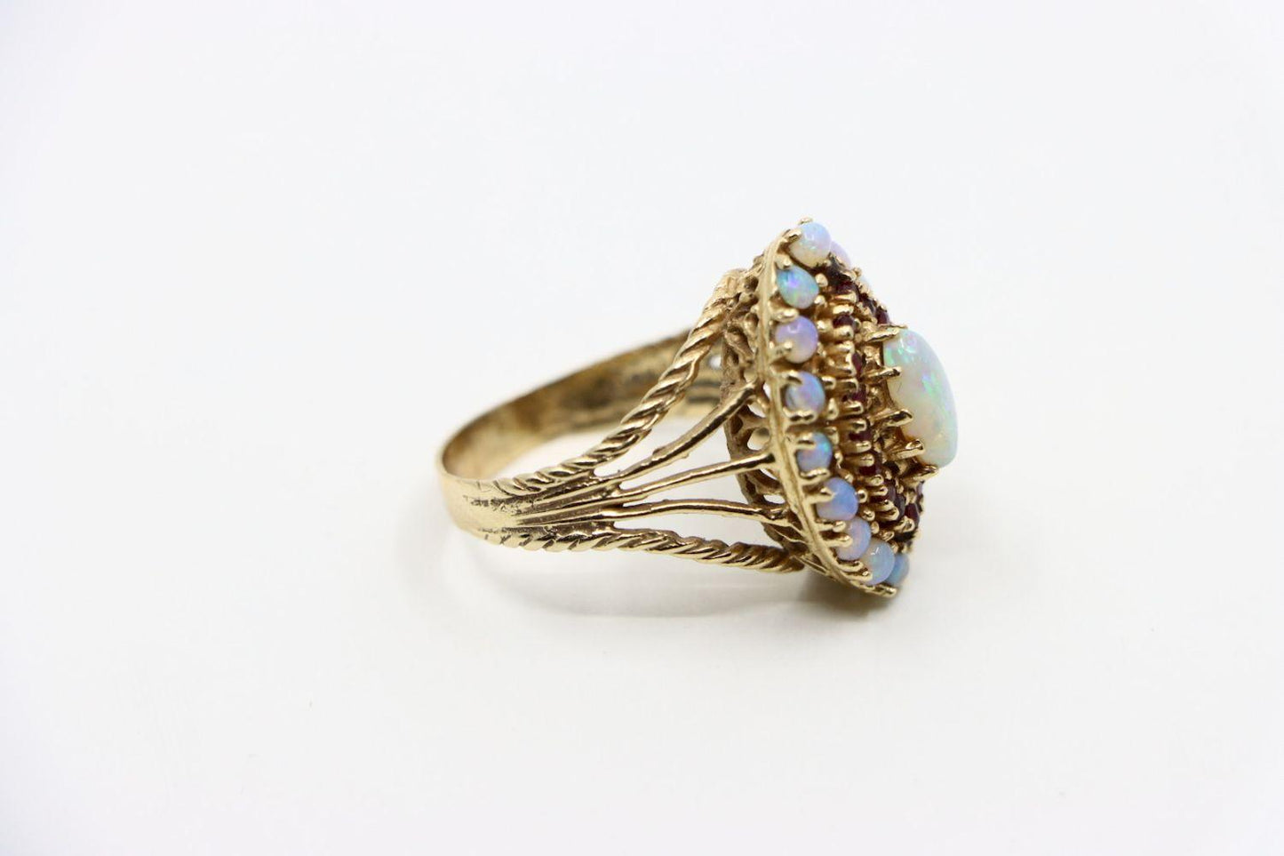 Vintage 18K Gold Opal Ruby Ring