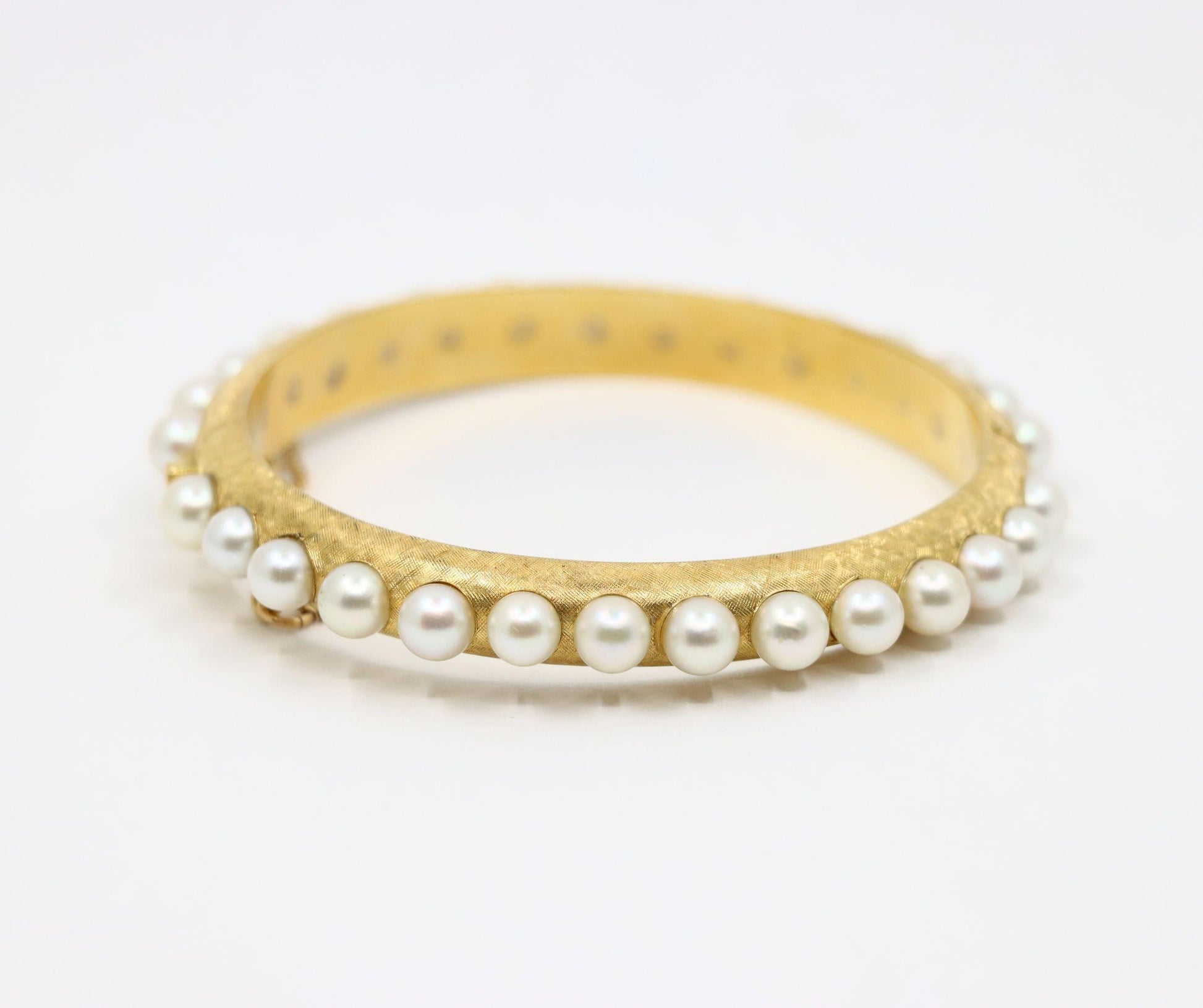 Vintage 18K Gold Pearl Bracelet