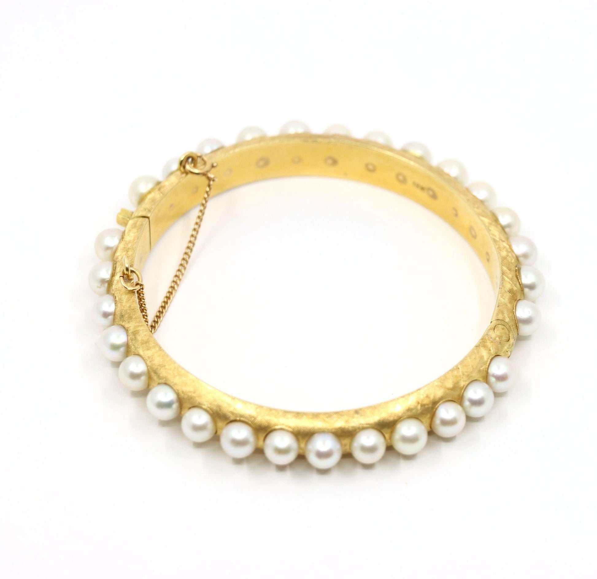 Vintage 18K Gold Pearl Bracelet