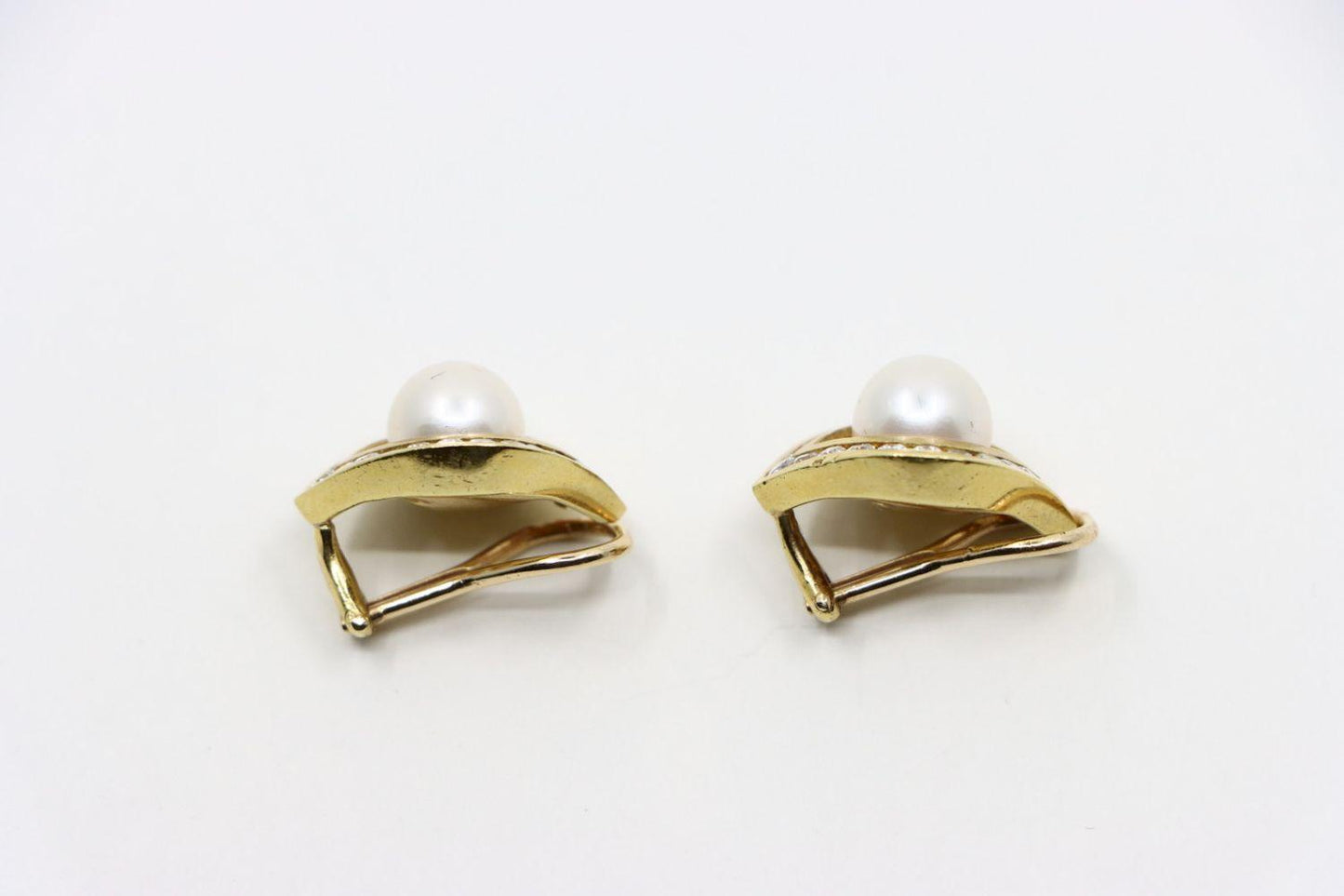 Vintage Maico 18K Gold Pearl Diamond Earrings