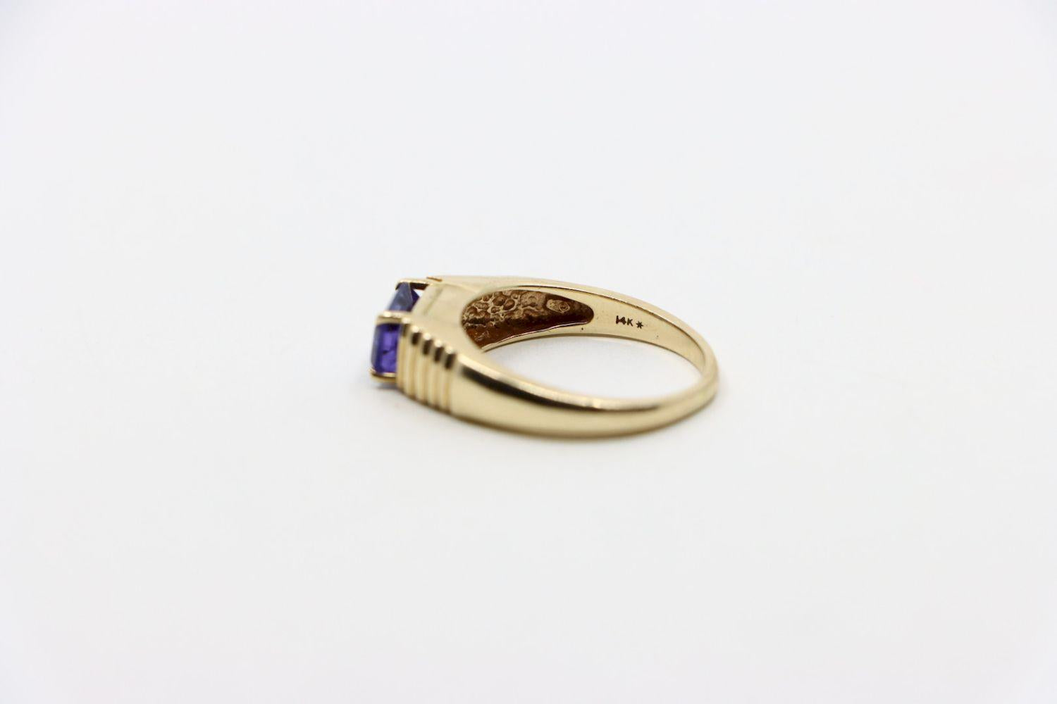 Vintage 14K Gold Tanzantie Ring