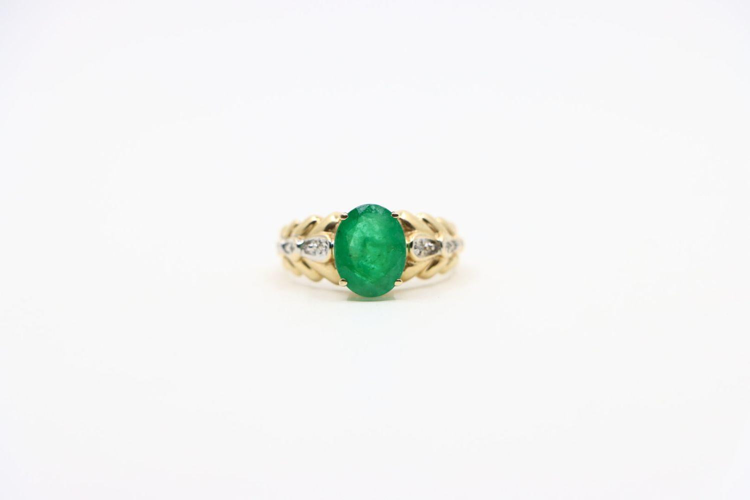 Vintage 14K Gold Emerald Ring