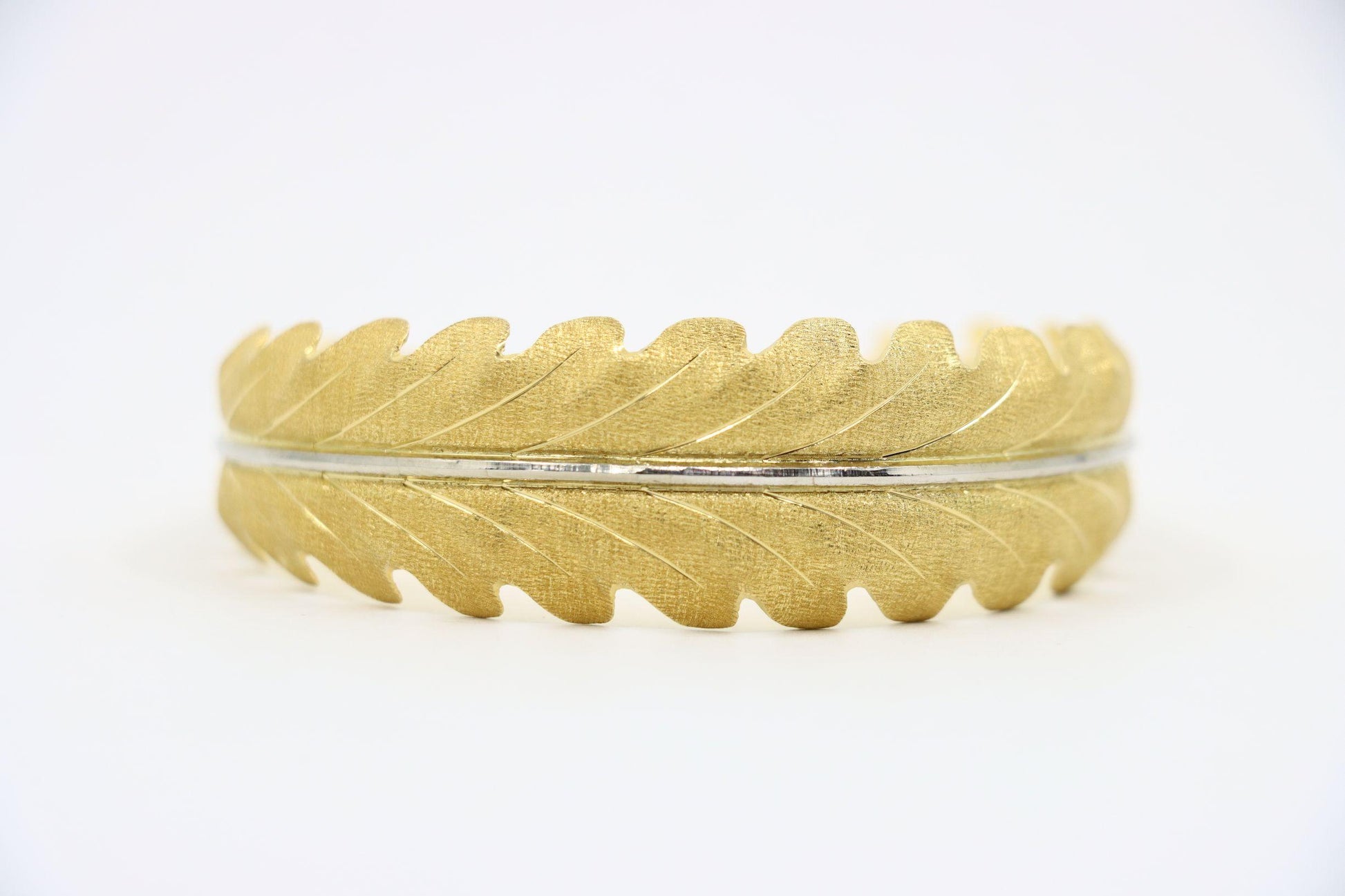Buccellati 18K Gold Leaf Motif Cuff Bracelet