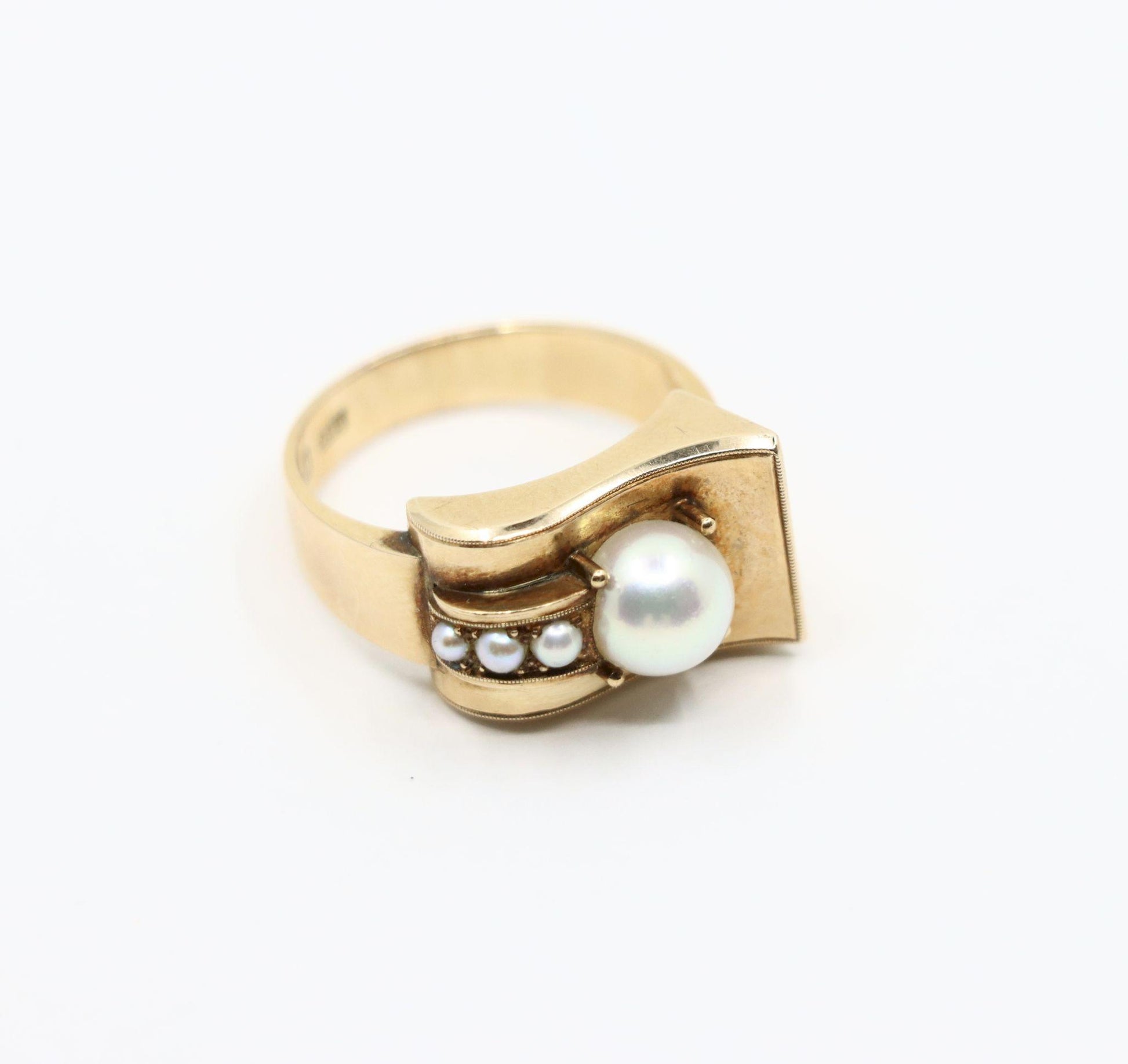 Victorian 14K Gold Pearl Belt Buckle Ring