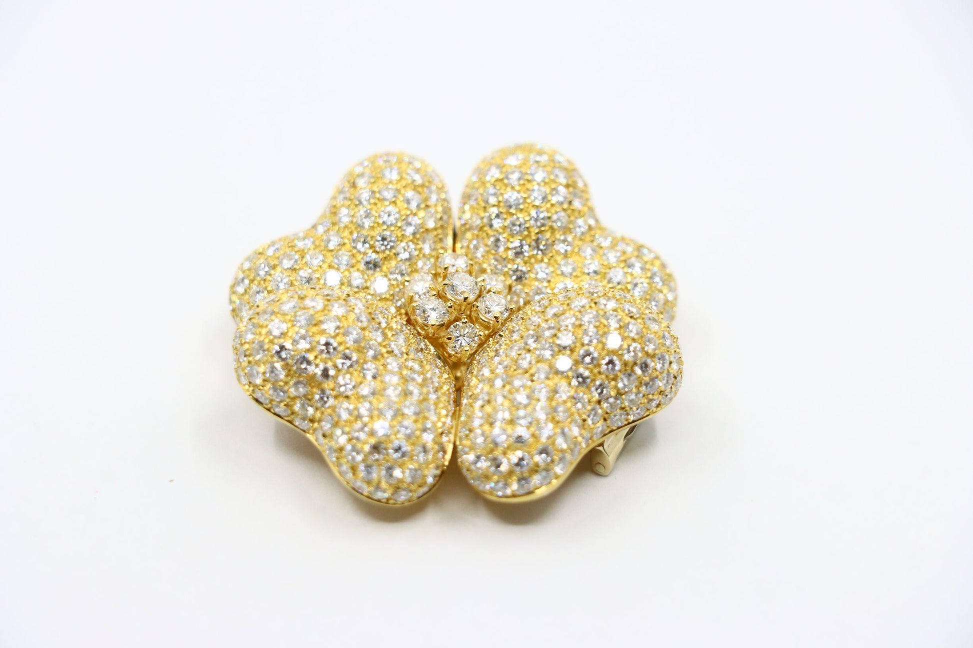 18K Gold Four Leaf Clover Diamonds Brooch