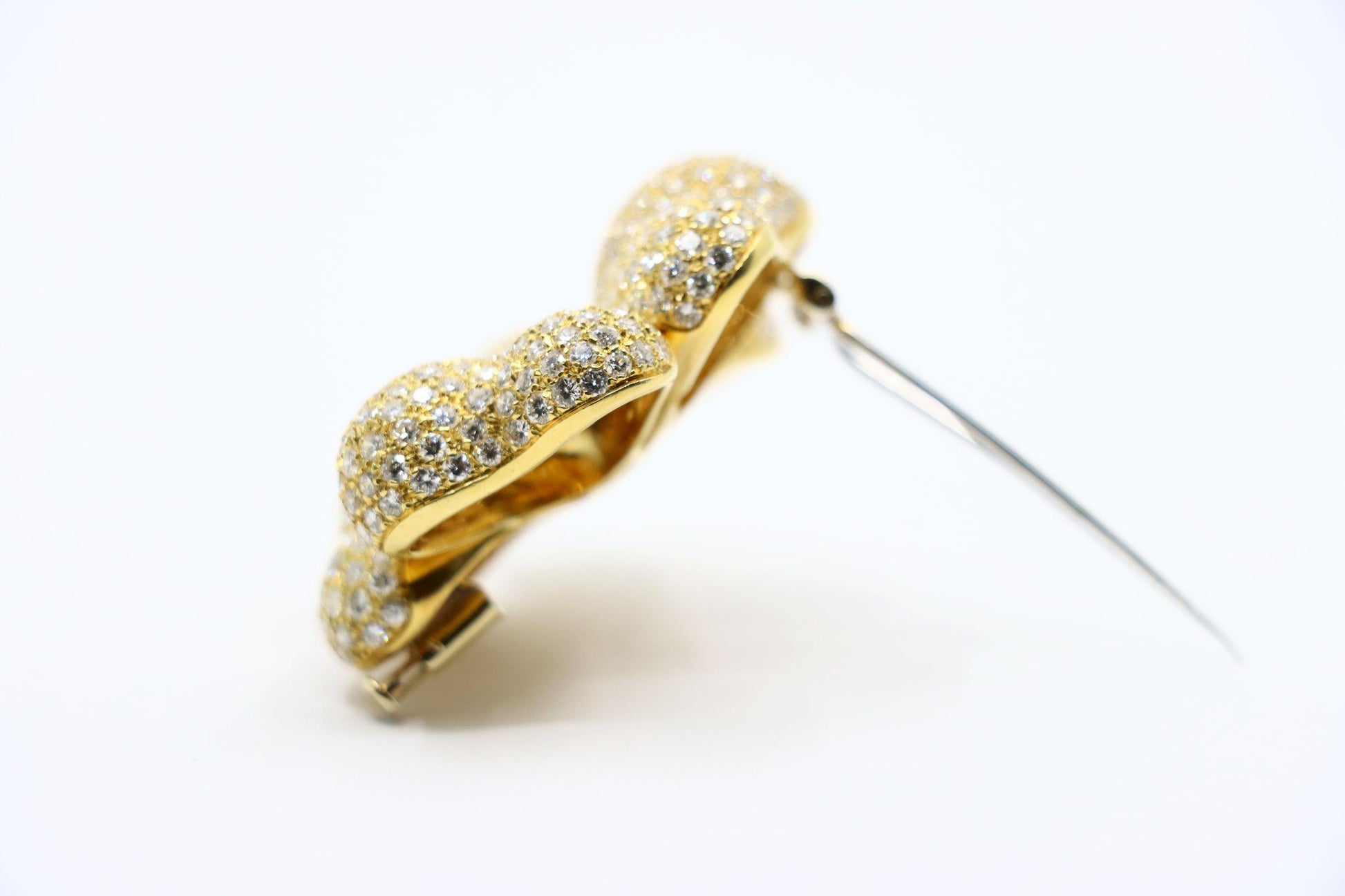 18K Gold Four Leaf Clover Diamonds Brooch