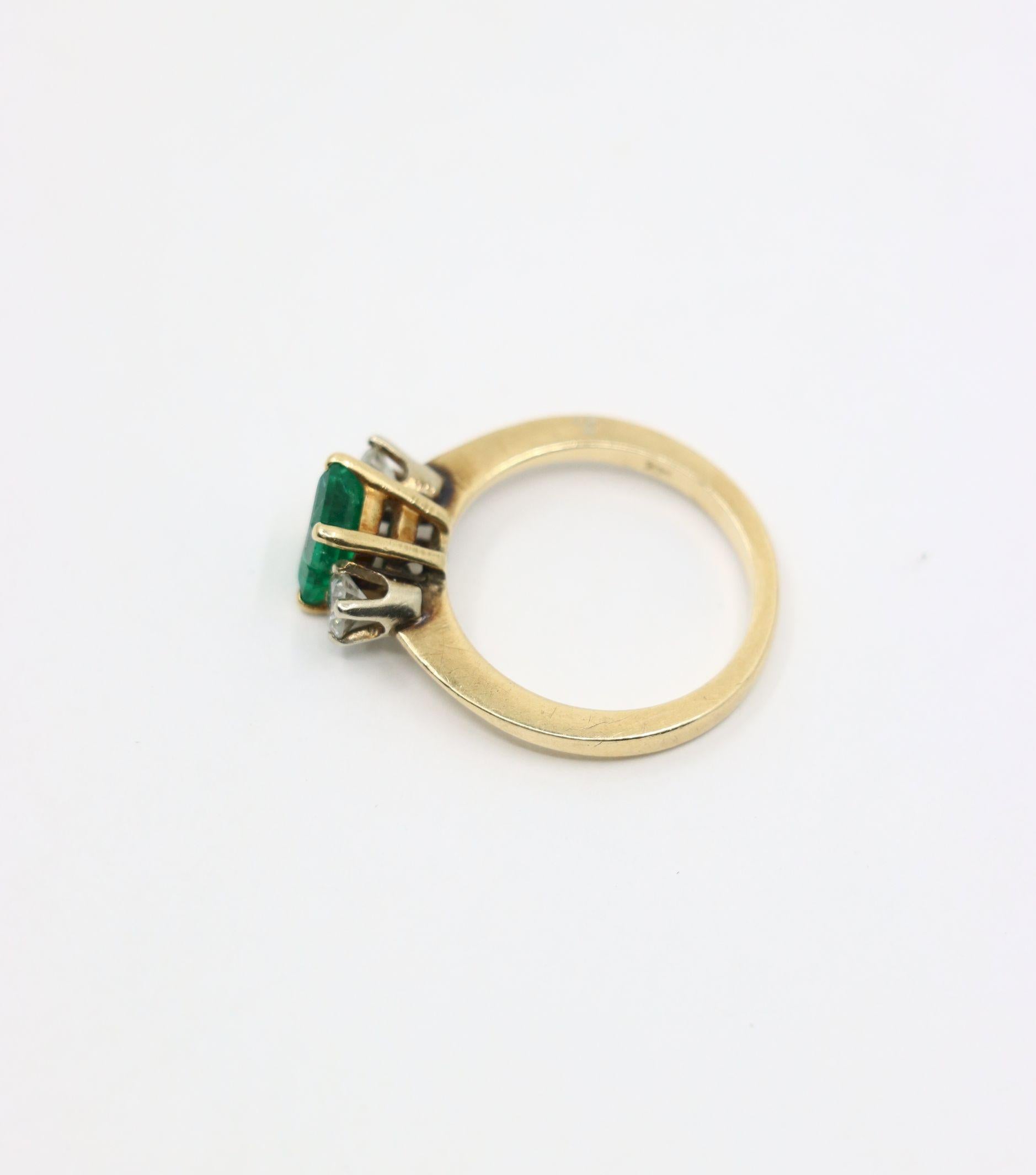 14K Gold Emerald Diamond Ring
