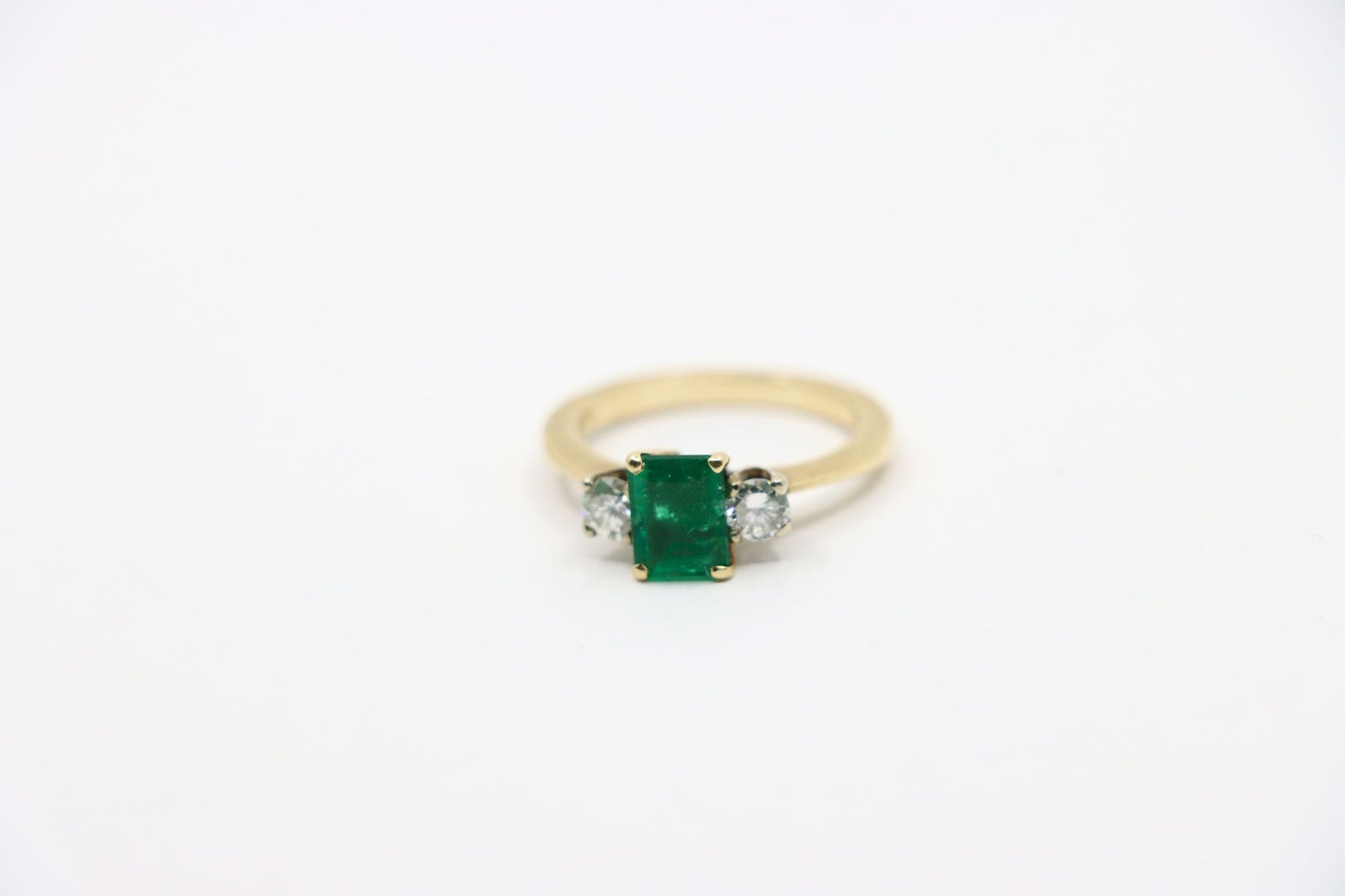 14K Gold Emerald Diamond Ring