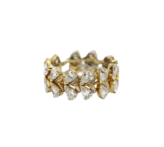 18K Gold Pear Shaped Diamond Ring