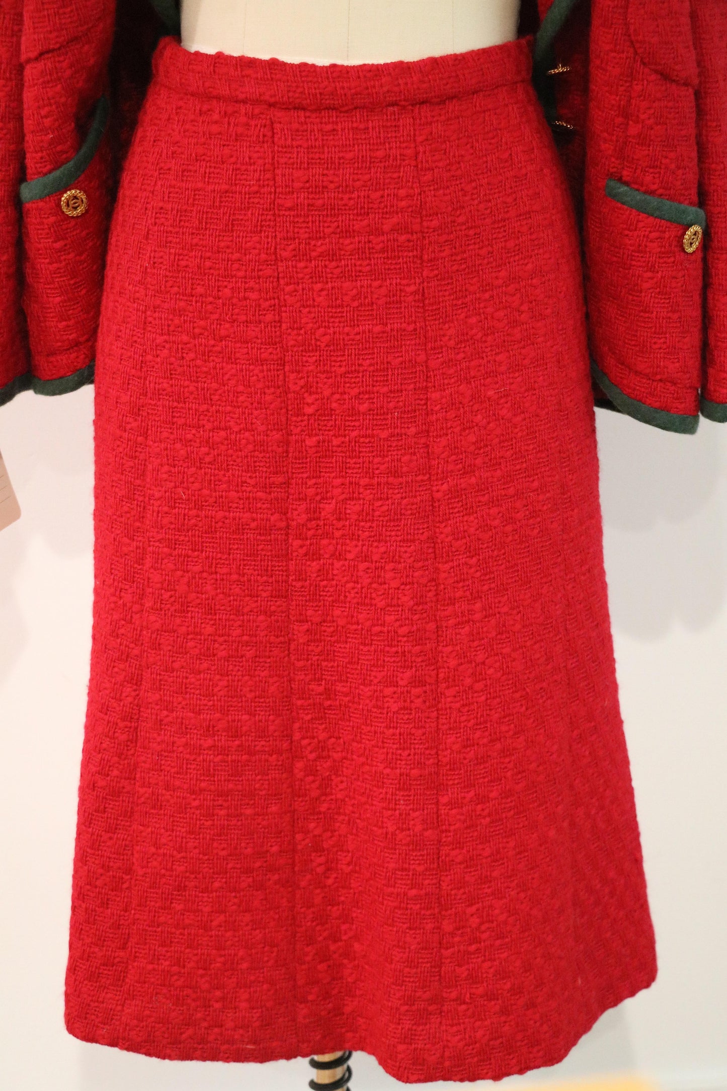 A Set of Vintage Chanel Boutique Red Tweed Green Trim Jacket & Skirt