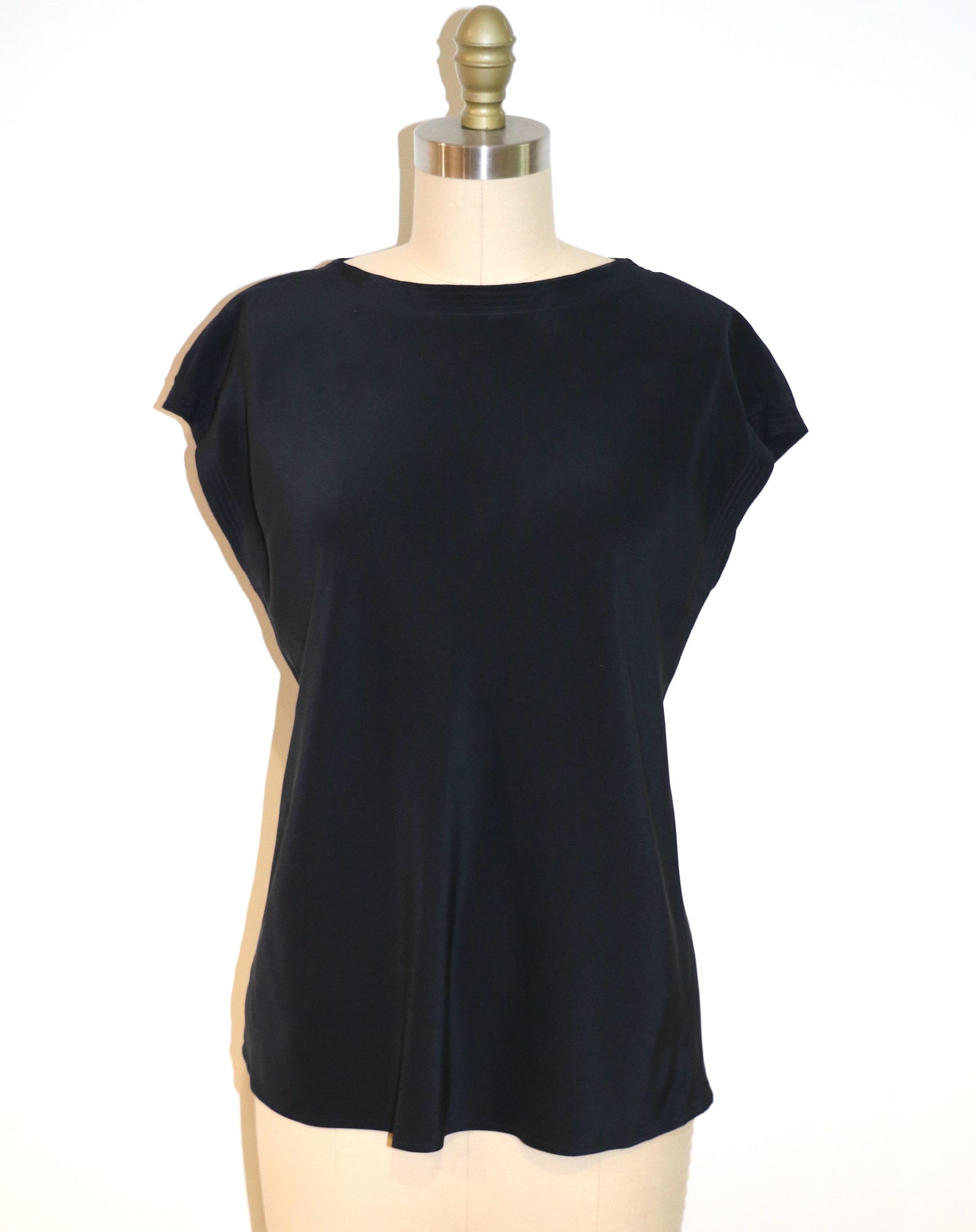 Chanel Boutique Navy Sleeveless Silk Top