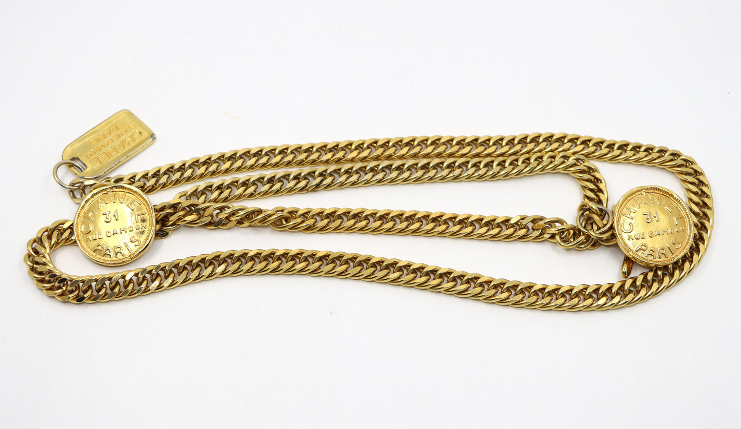 Vintage Chanel Gold Tone 31 Rue Cambon Paris Logo Chain Belt