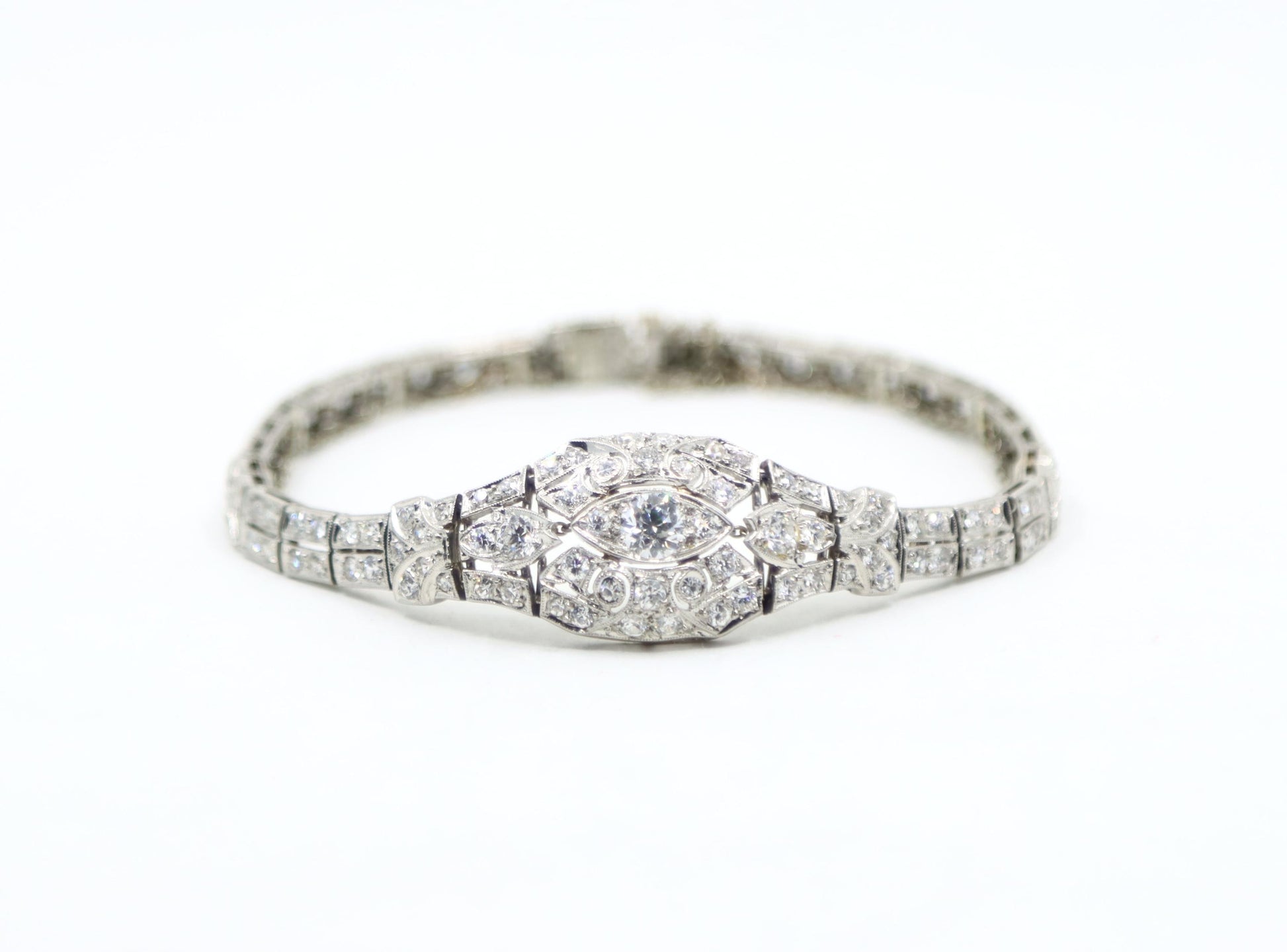 Art Deco Platinum Diamonds Bracelet