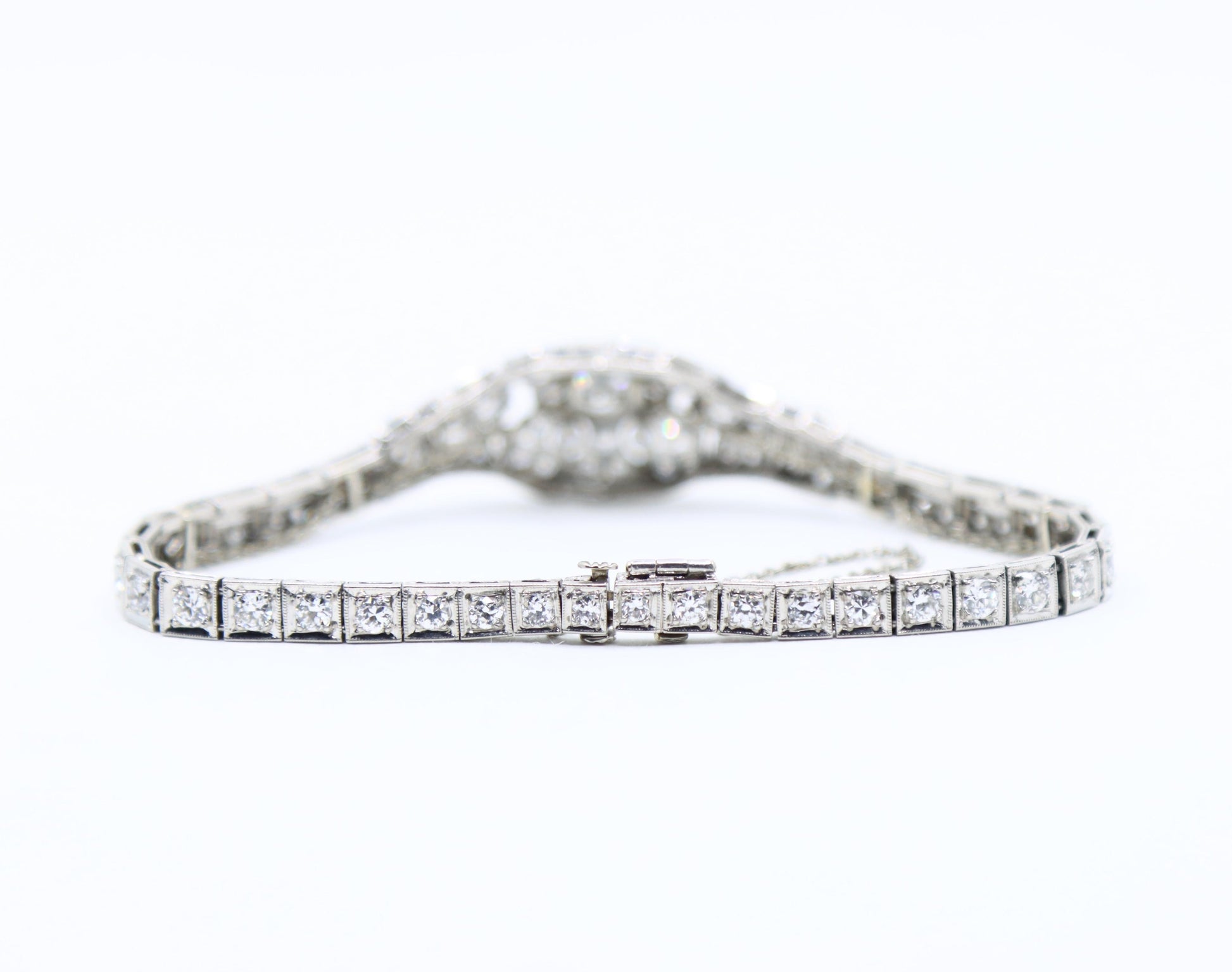 Art Deco Platinum Diamonds Bracelet