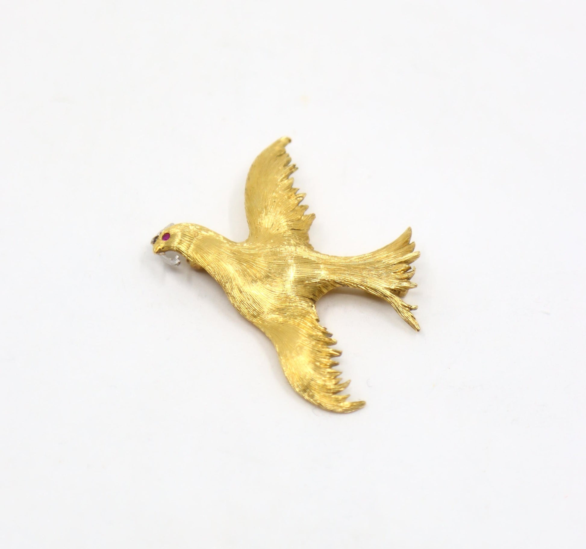 Buccellati 18K Gold Rigato Satin Finish Dove of Peace Brooch