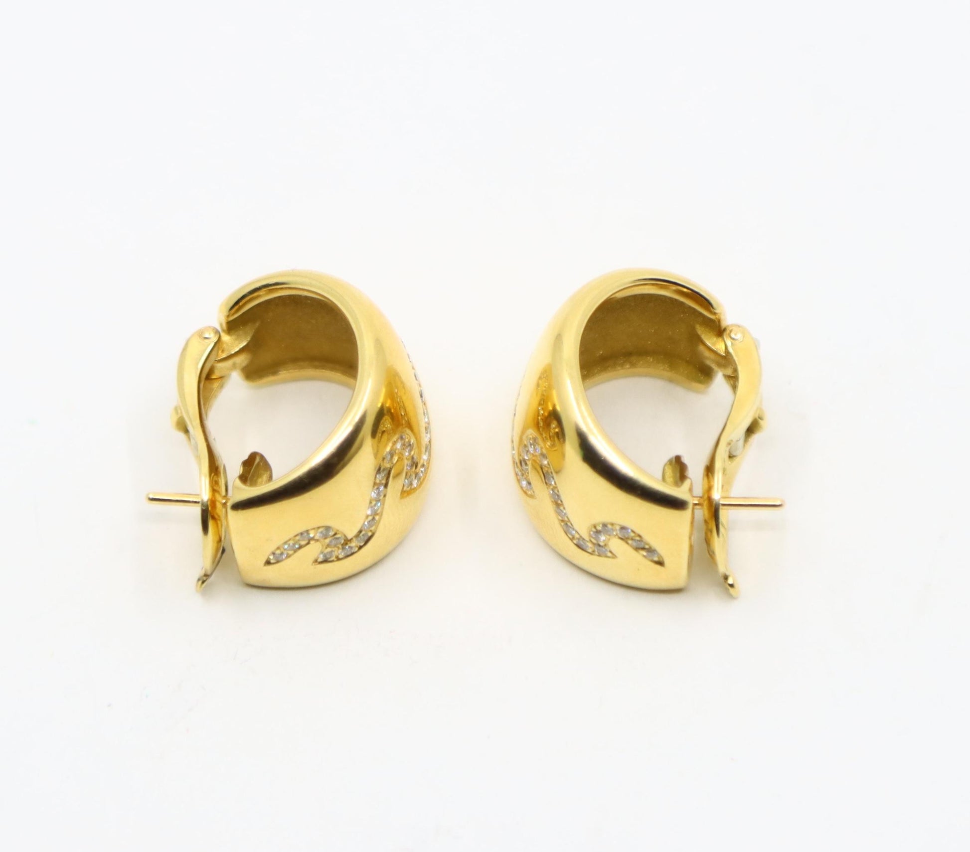 Van Cleef & Appels  18K Gold Diamond Hoop Earrings