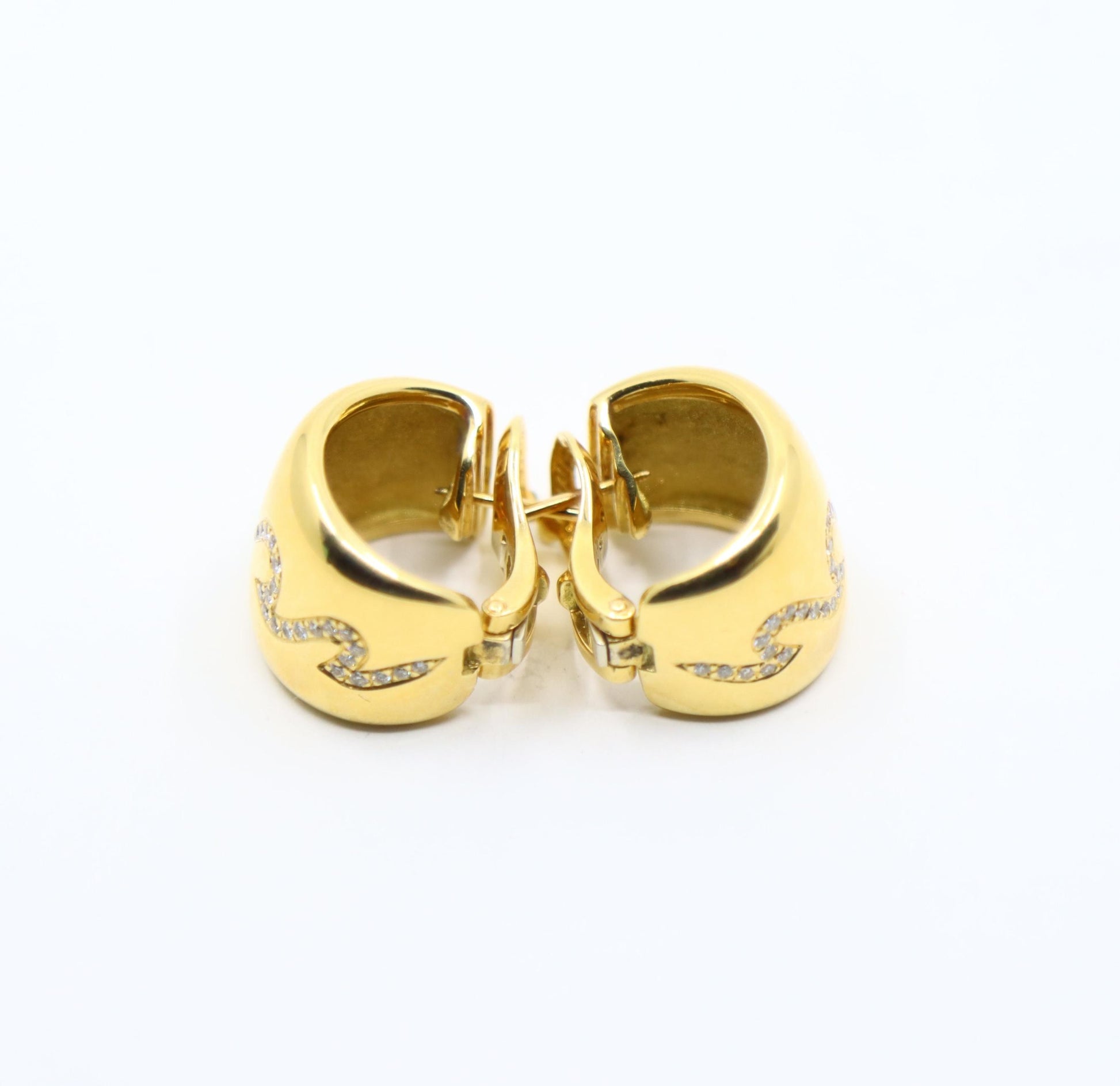 Van Cleef & Appels  18K Gold Diamond Hoop Earrings
