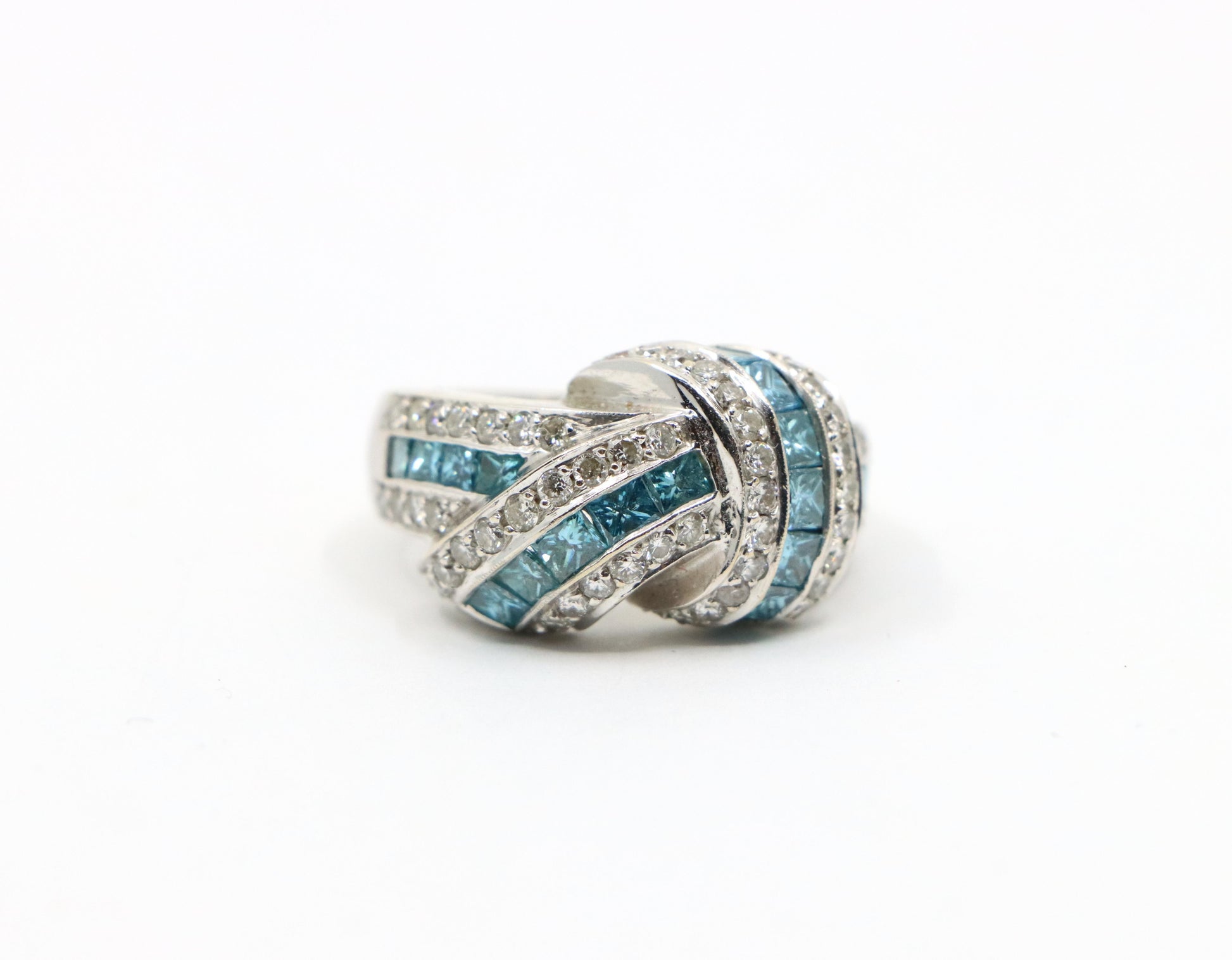 Platinum White & Blue Diamond Ring