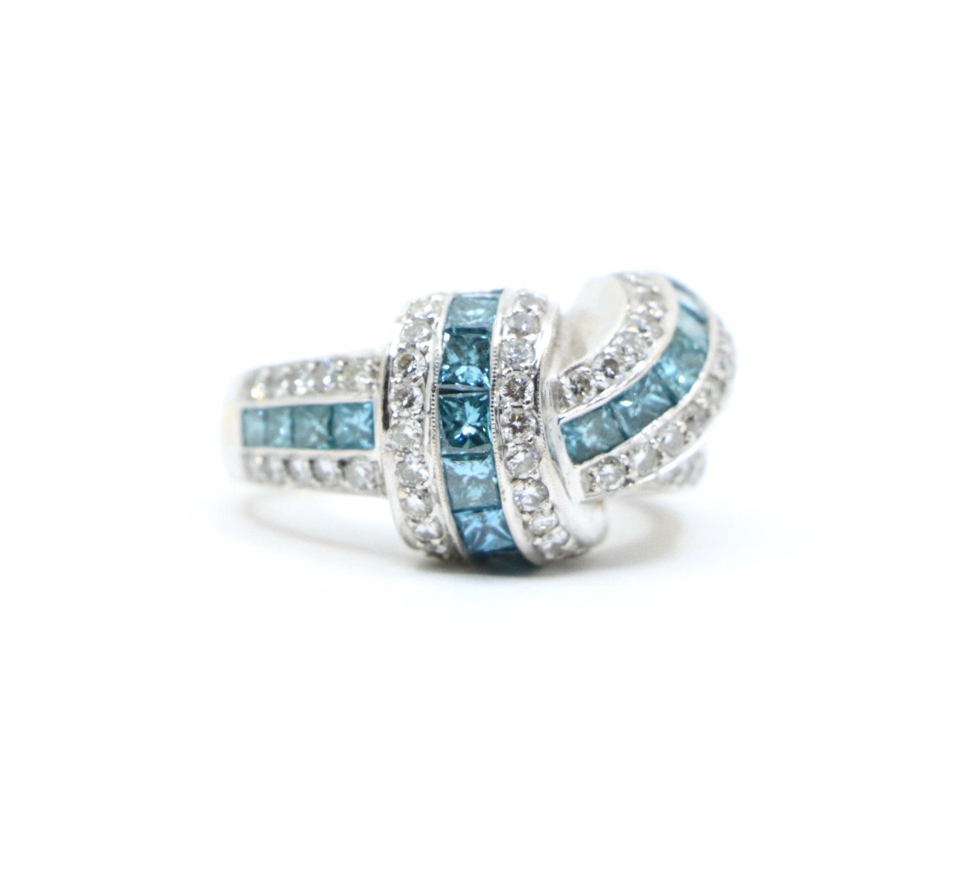 Platinum White & Blue Diamond Ring