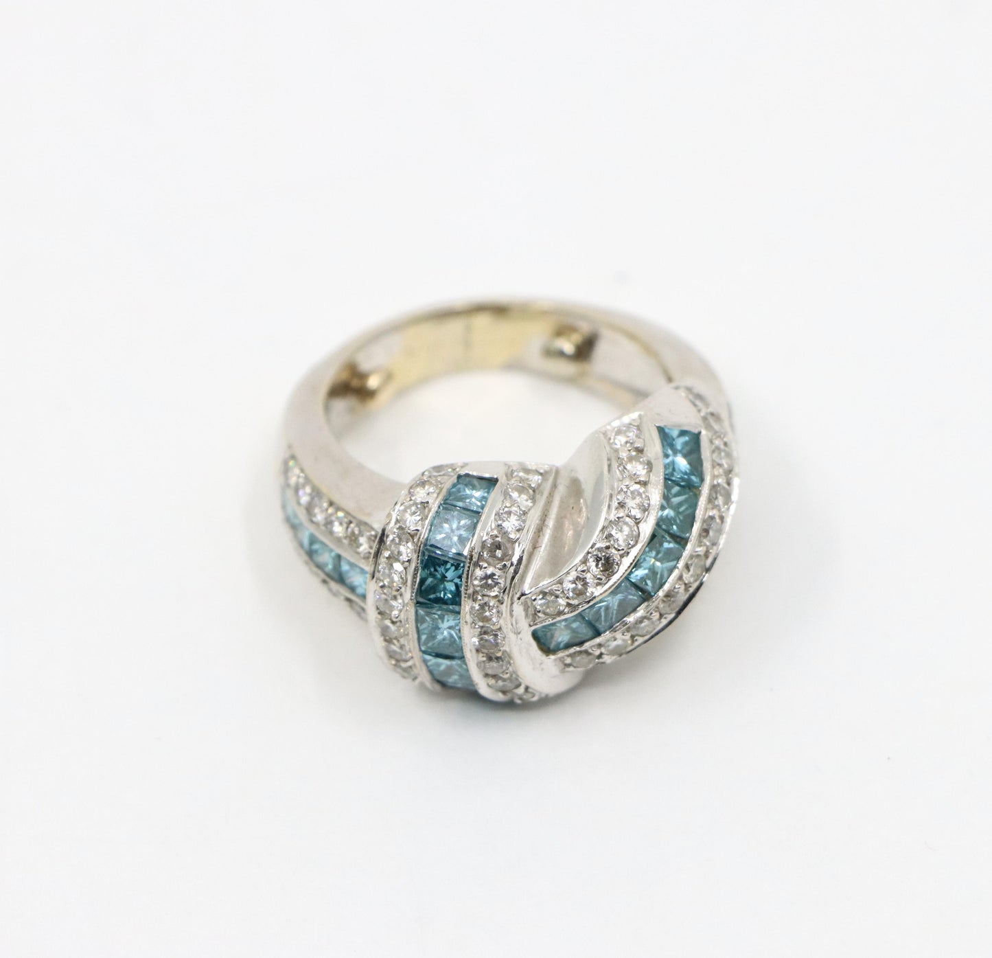 Platinum White & Blue Diamond Ring