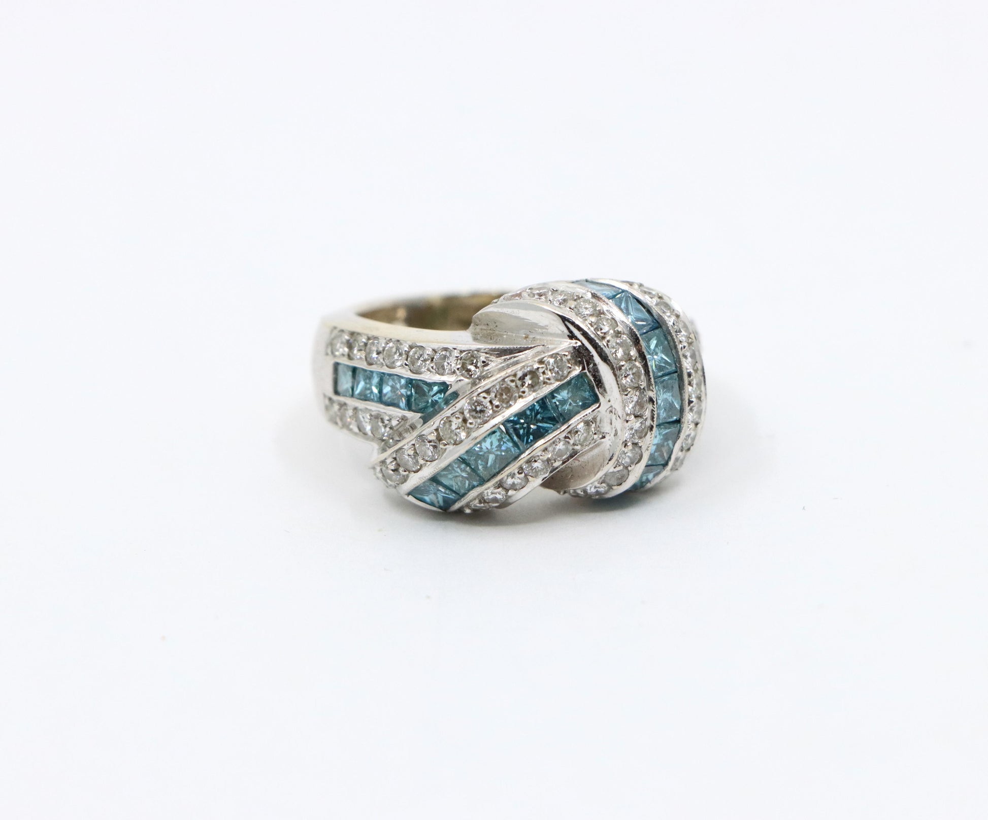 Platinum White & Blue Diamond Ring