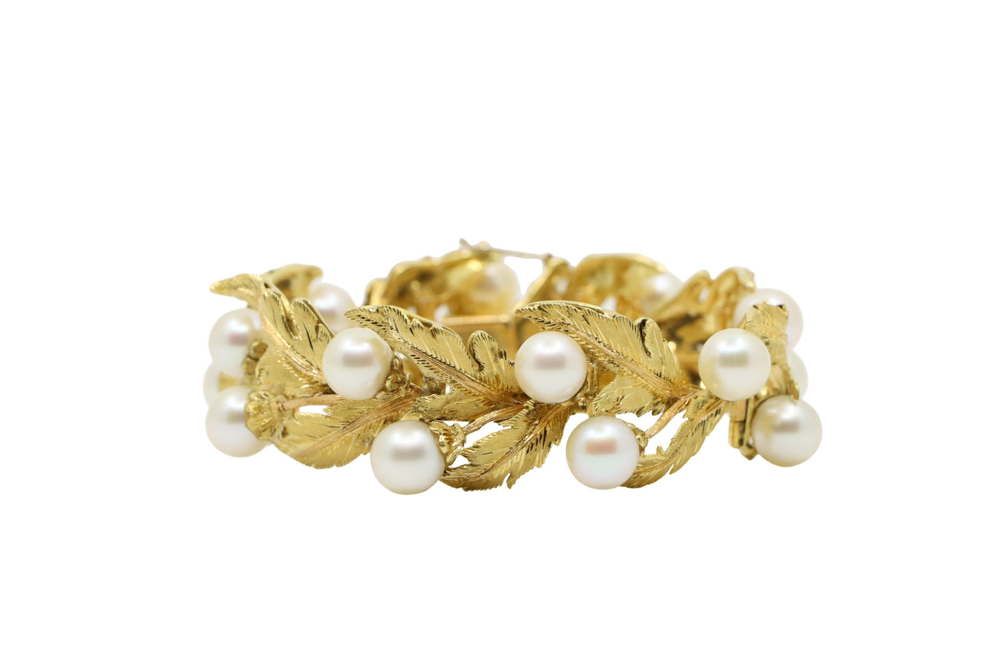 Buccellati 18K Gold Leaf Motif Pearl Bracelet