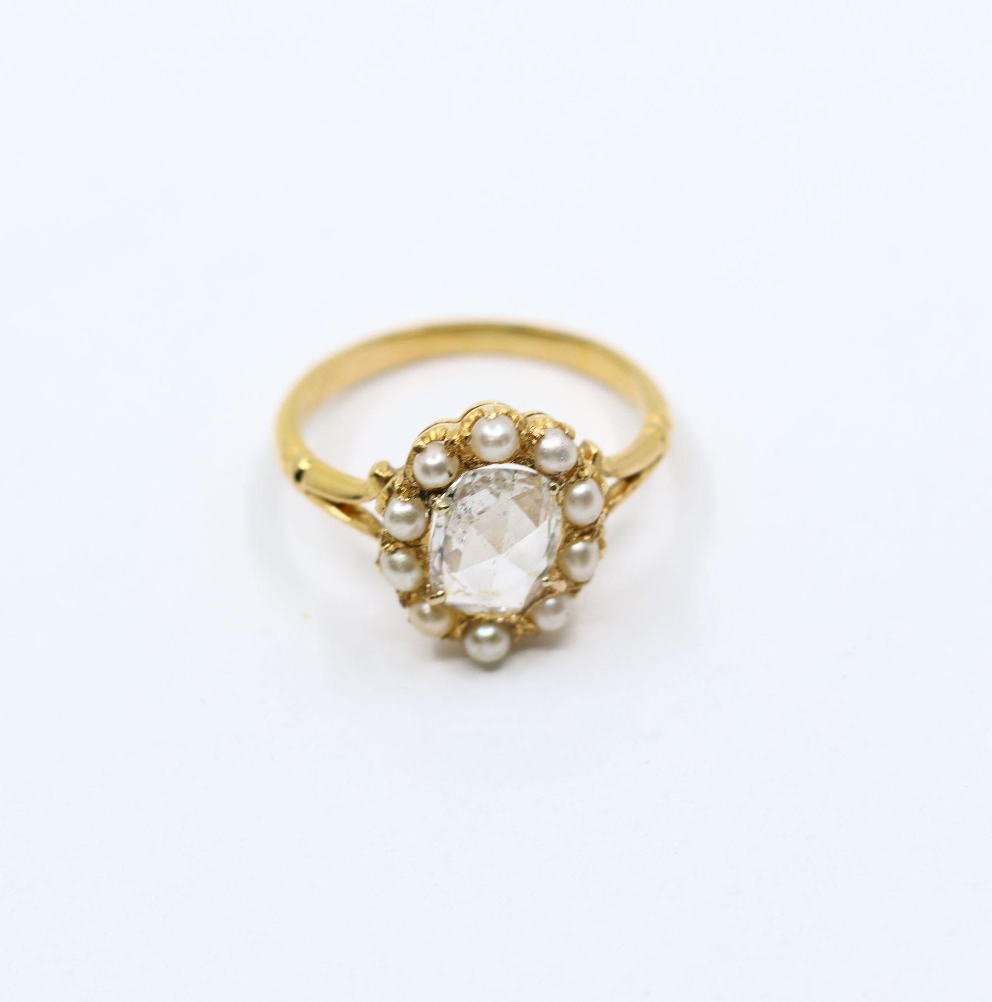 Vintage 18K Gold Rose Cut Diamond Seed Pearl Ring