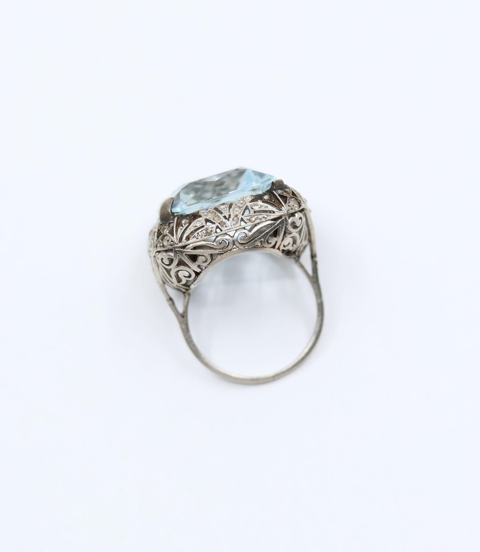 Art Deco Platinum Aquamarine Ring