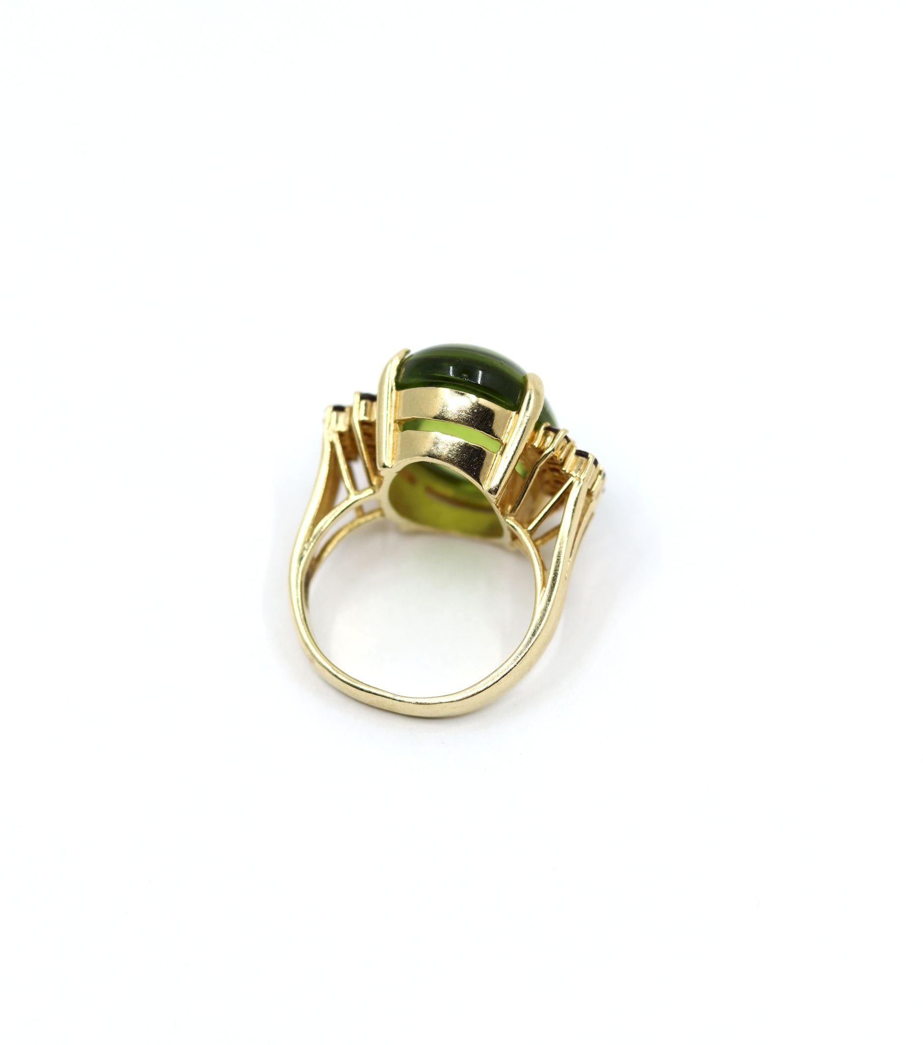 Vintage 14KT Gold Peridot Garnet Ring