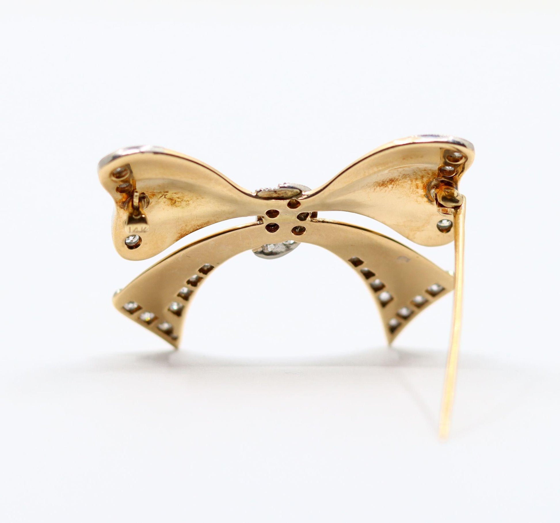 1940's Retro 14K Gold Diamond Bow-Tie Brooch